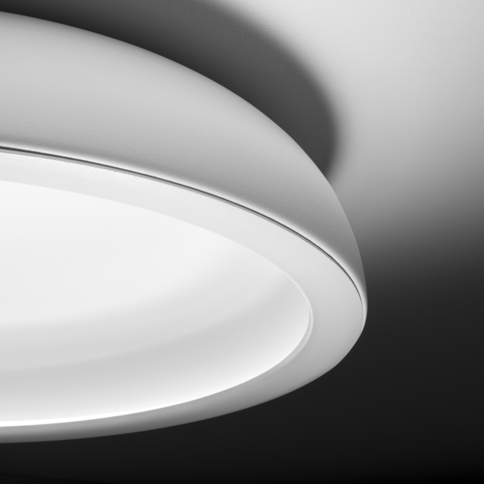 Stilnovo Reflexio LED-Deckenleuchte, Ø65cm weiß