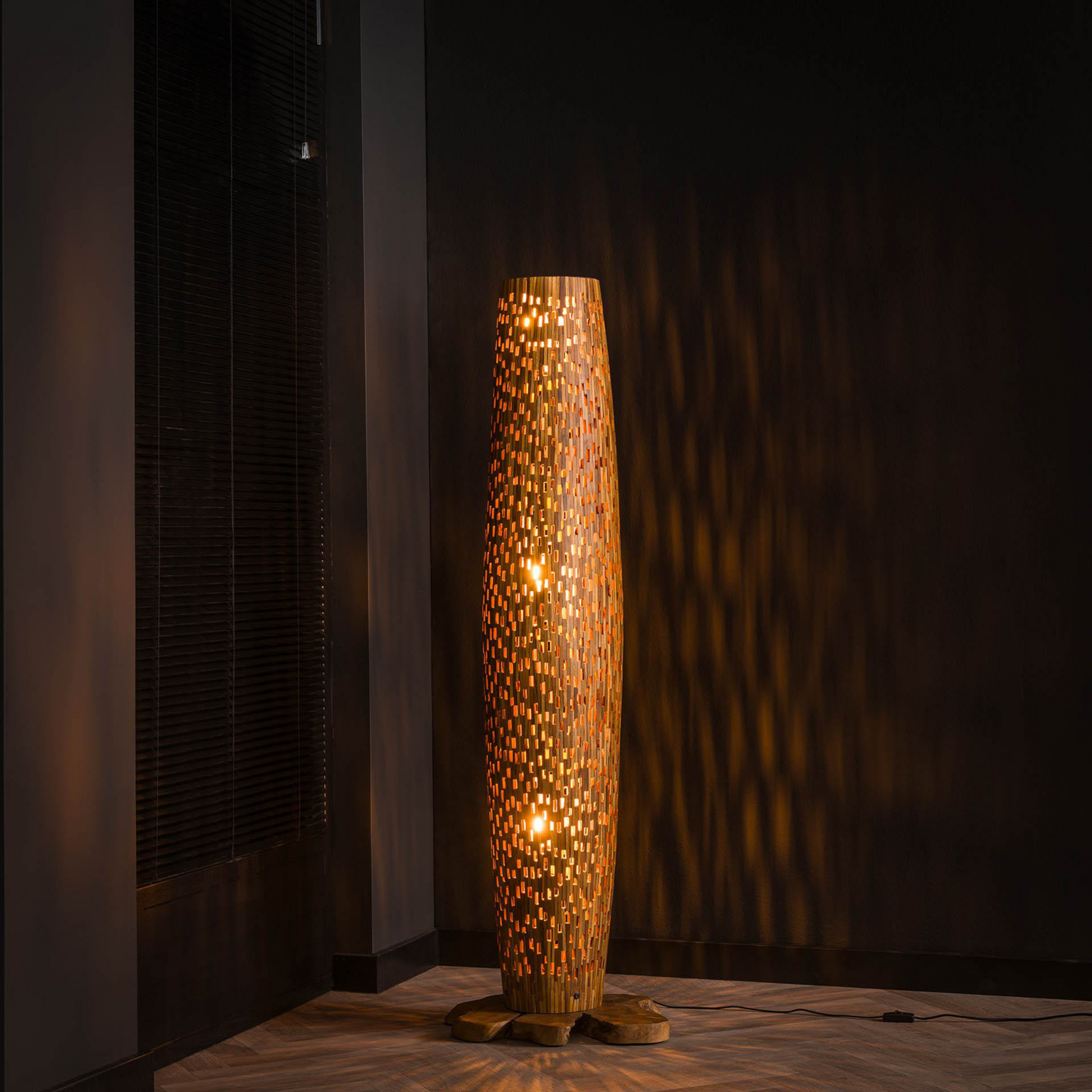 Stehleuchte Baronno, Höhe 145 cm, Teakholz, E27