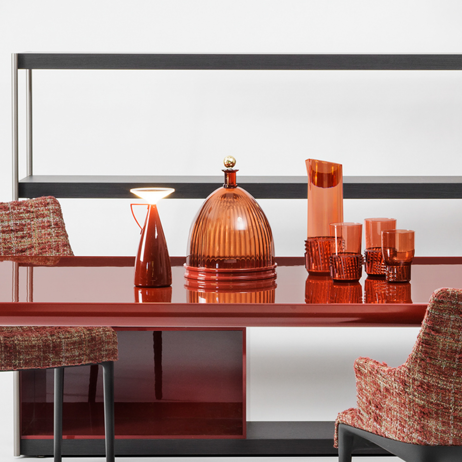 La Coupole dekorativ skål, teglrød, høyde 30,5 cm - Kartell