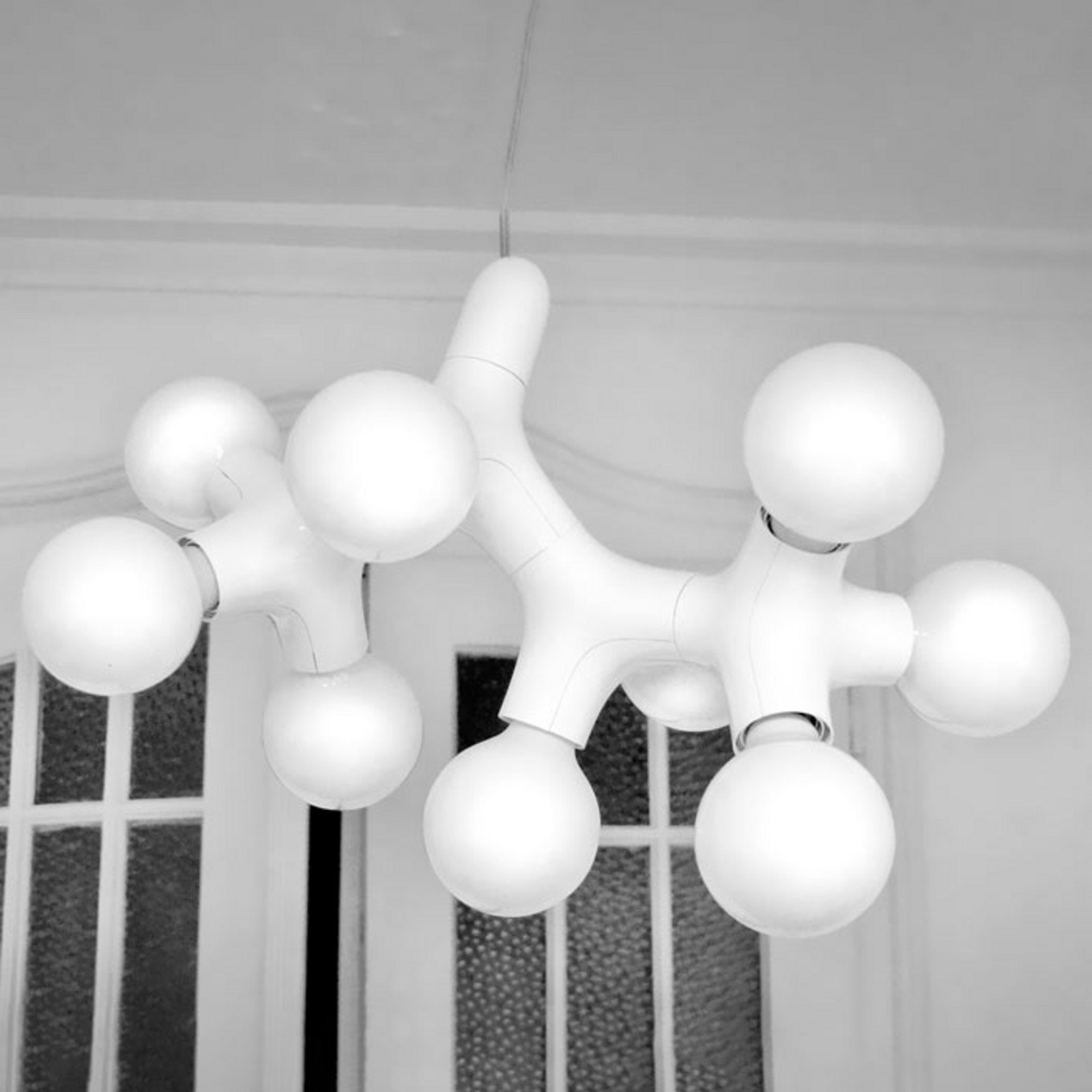 next DNA 012 - Lampă suspendată de design albă