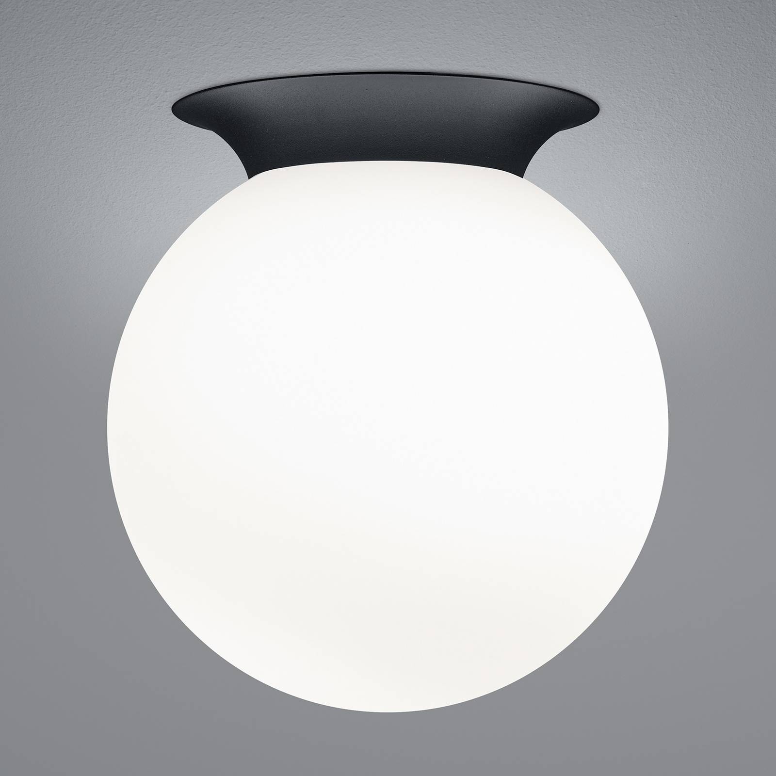 Mennyezeti lámpa Blob, gömbbúra opál üveg, Ø 25 cm