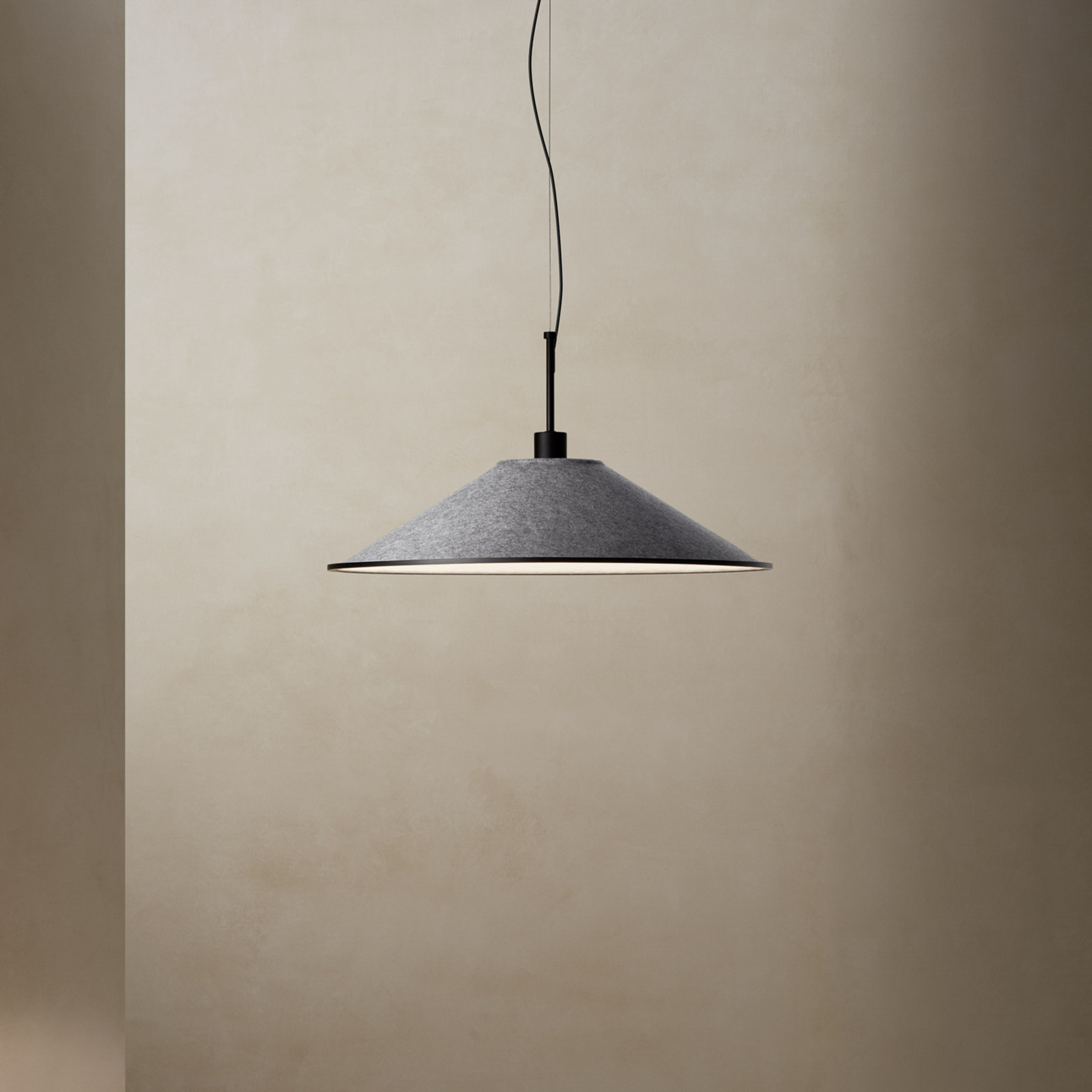 LEDS-C4 Shoemaker hanging light round light grey