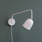 Aplique de pared Dyberg Larsen Manchester, blanca, saliente 45 cm