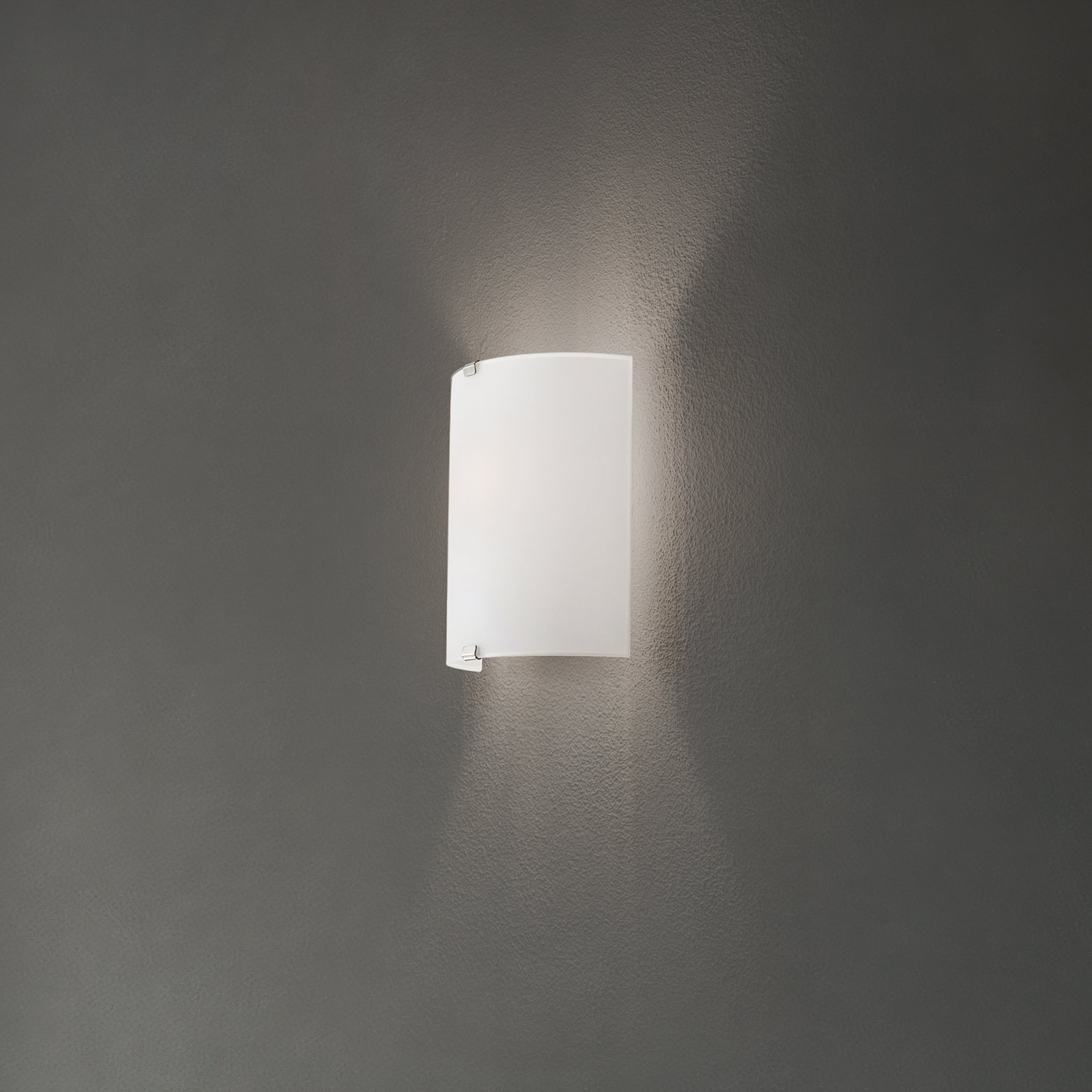 Lindby wall light Phil, white, glass, height 21cm