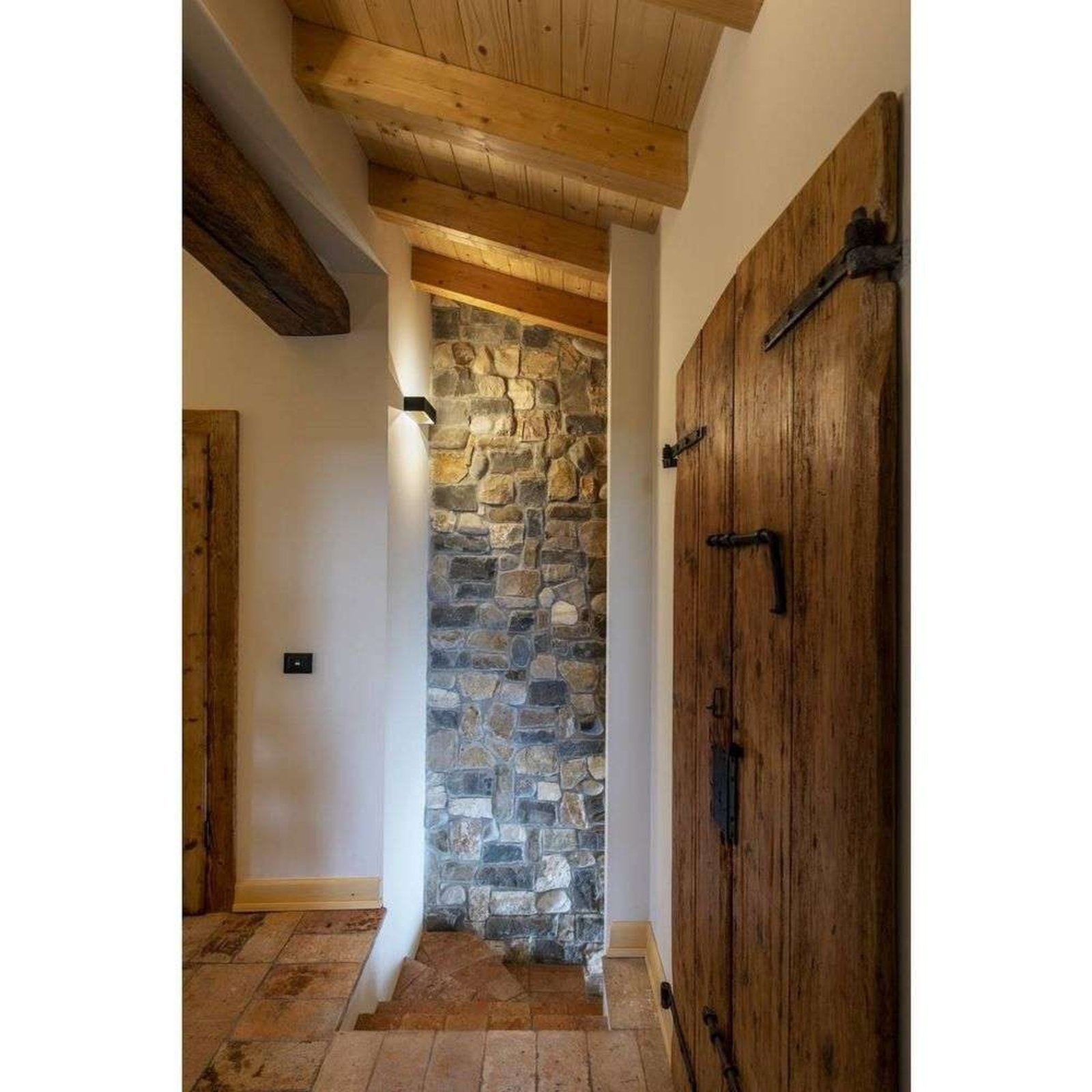 Logs In L Aplique de Pared LED Dim. Black/Brass - SLV