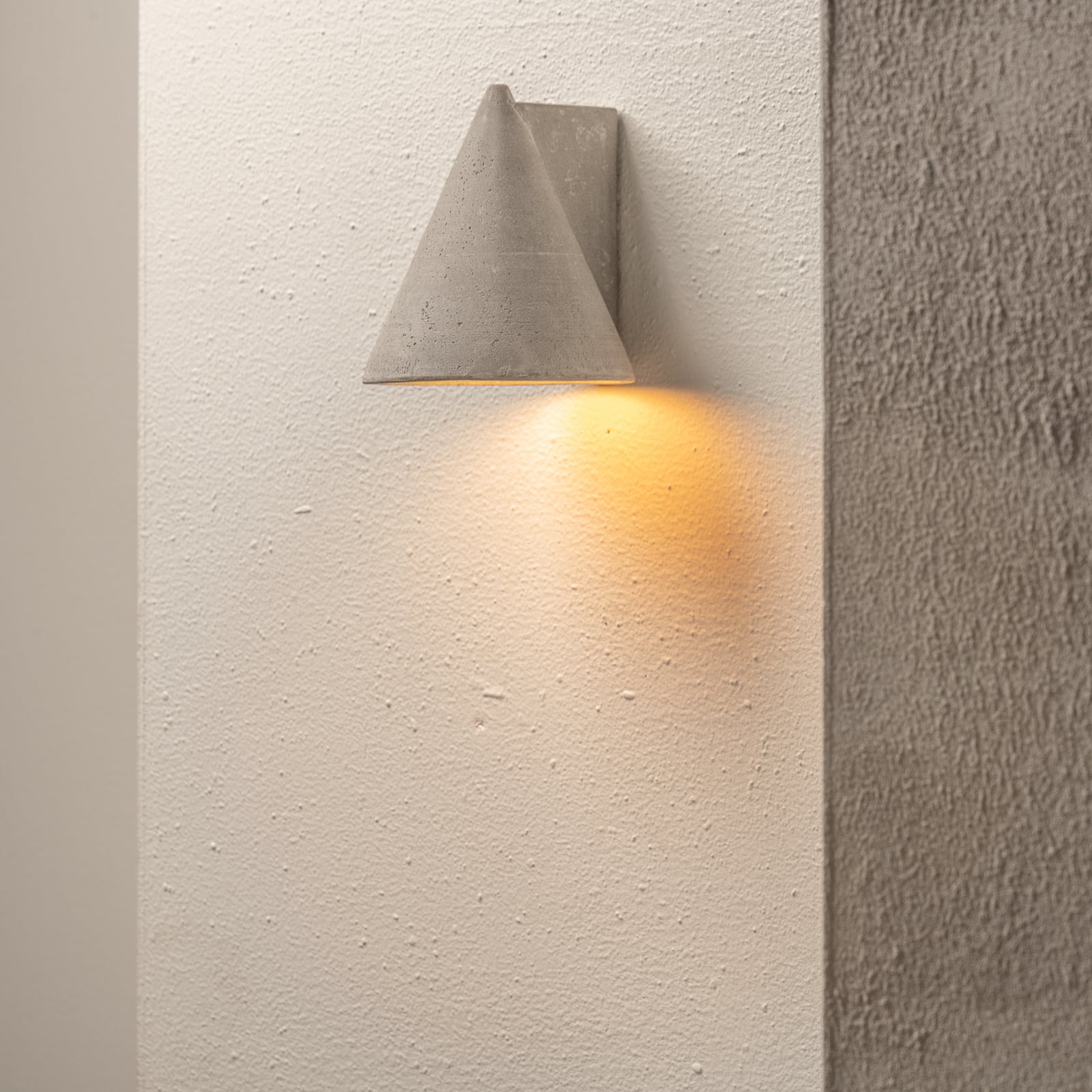 °1 CONCRETE PRIMARY SHAPE væglampe, beton, E14 – Serax °1 CONCRETE PRIMARY SHAPE væglampe, beton, E14 – Serax