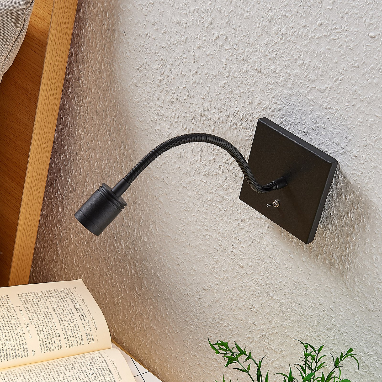 Lindby LED-Wandlampe Mayar, 2er, schwarz, Leselampe, 11 cm
