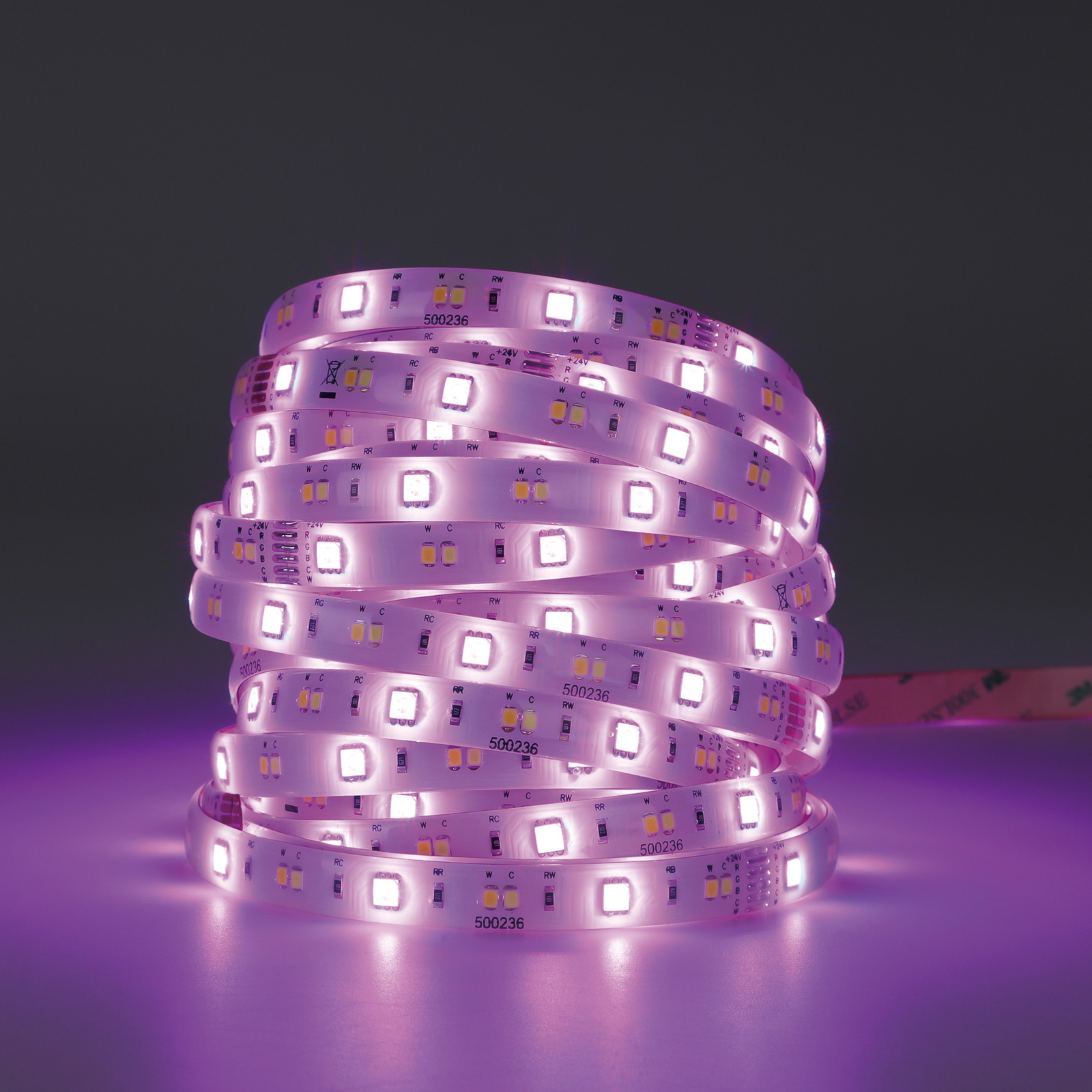 EGLO connect Stripe-Z RGBW LED trakovi, 8 m EGLO connect Stripe-Z RGBW LED trakovi, 8 m