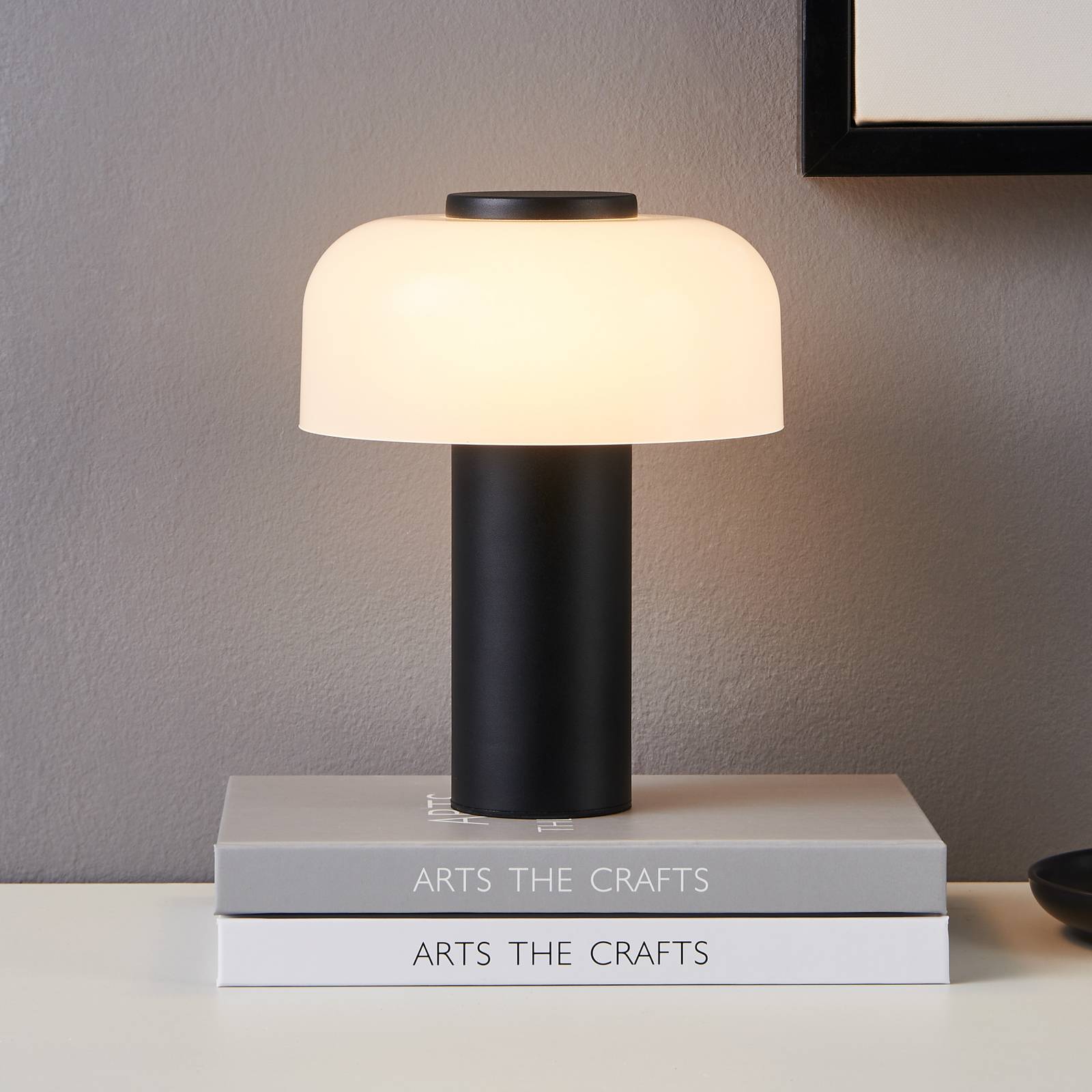 EGLO Lampe à poser LED rechargeable Ponente, Ø 16 cm, noir/blanc, CCT