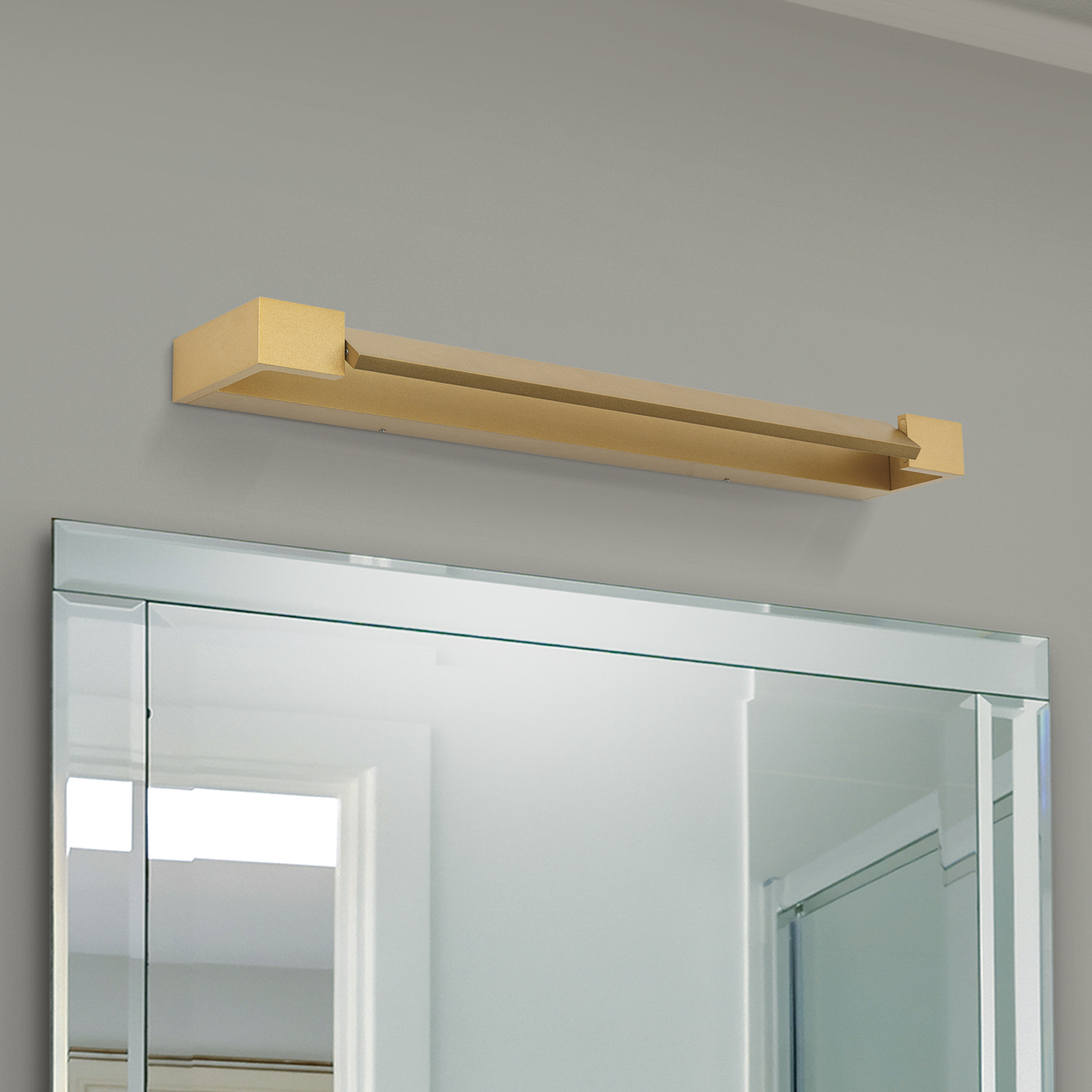 LED bathroom wall lamp Marylin, length 60 cm, gold, aluminium