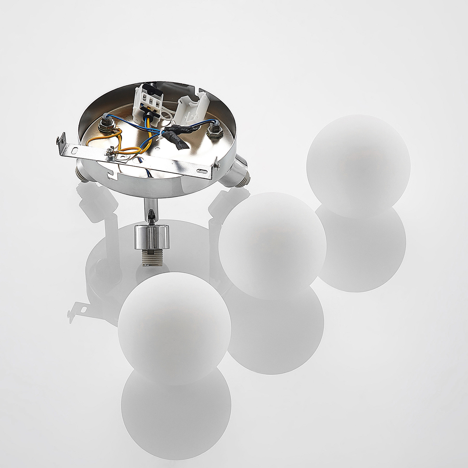 Zaniba 3 Round Deckenleuchte Chrome - Lindby