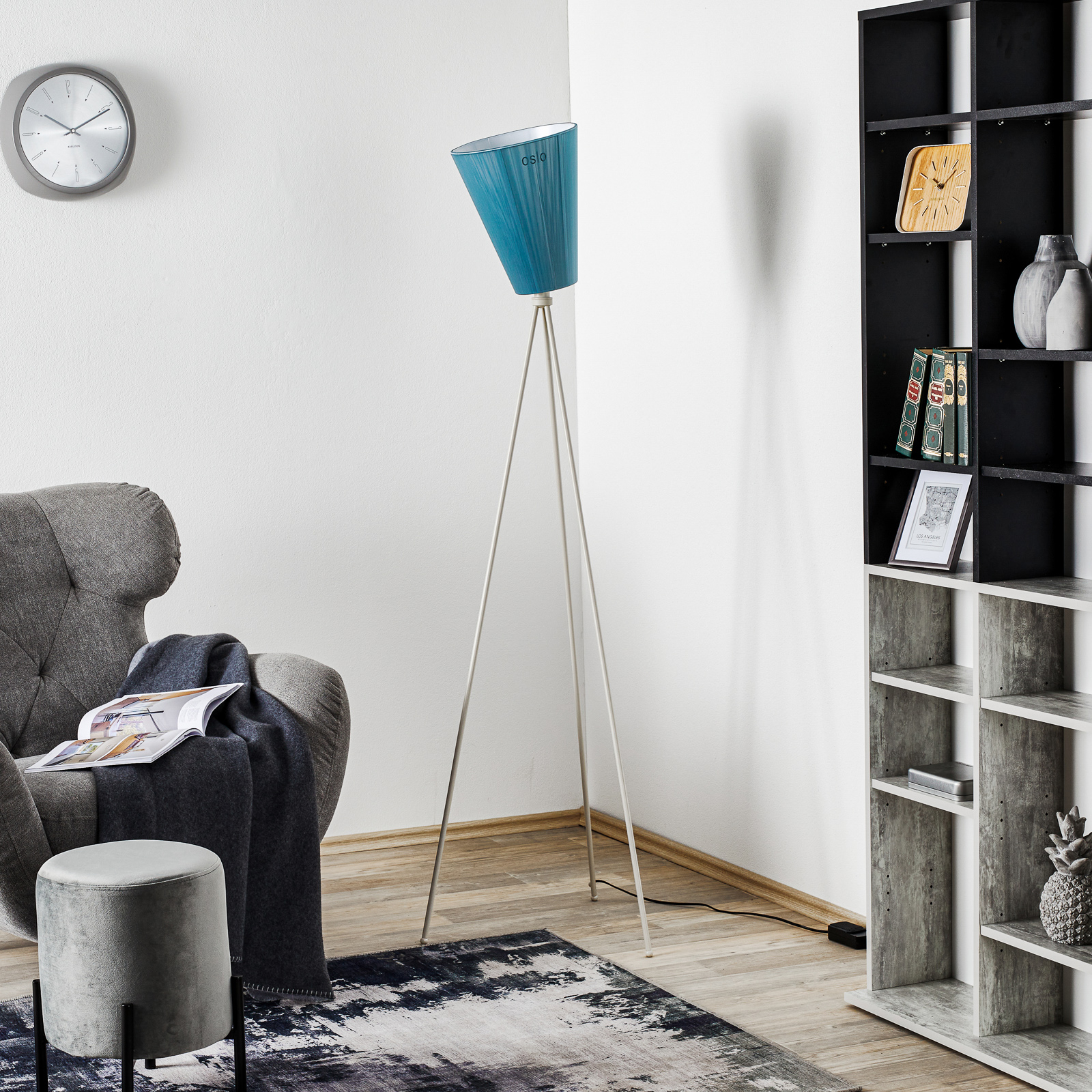 Oslo Wood Gulvlampe Hvit/Lys Blå - Northern