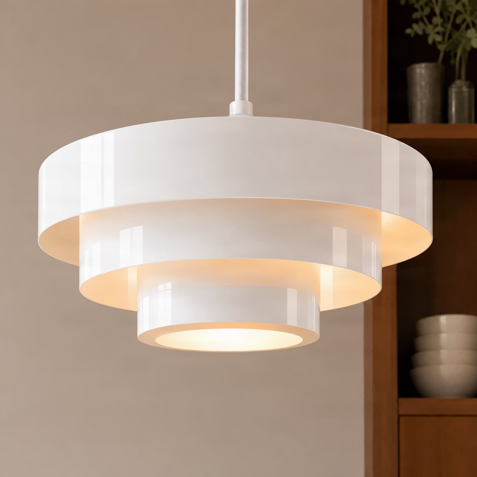 Lindby Hängeleuchte Tivra, weiß glänzend, Ø 35 cm, Metall