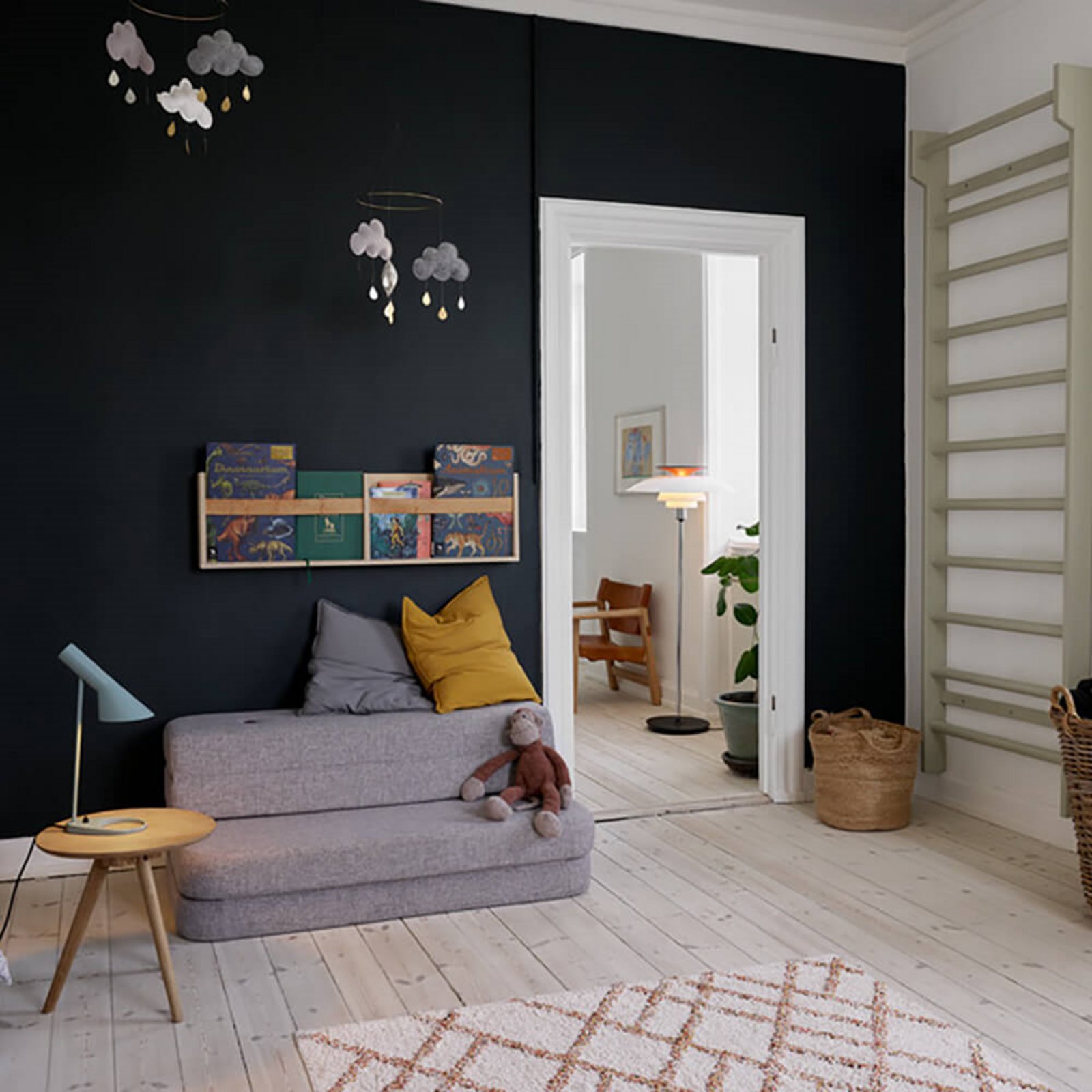 AJ Mini Namizna Svetilka Bela - Louis Poulsen