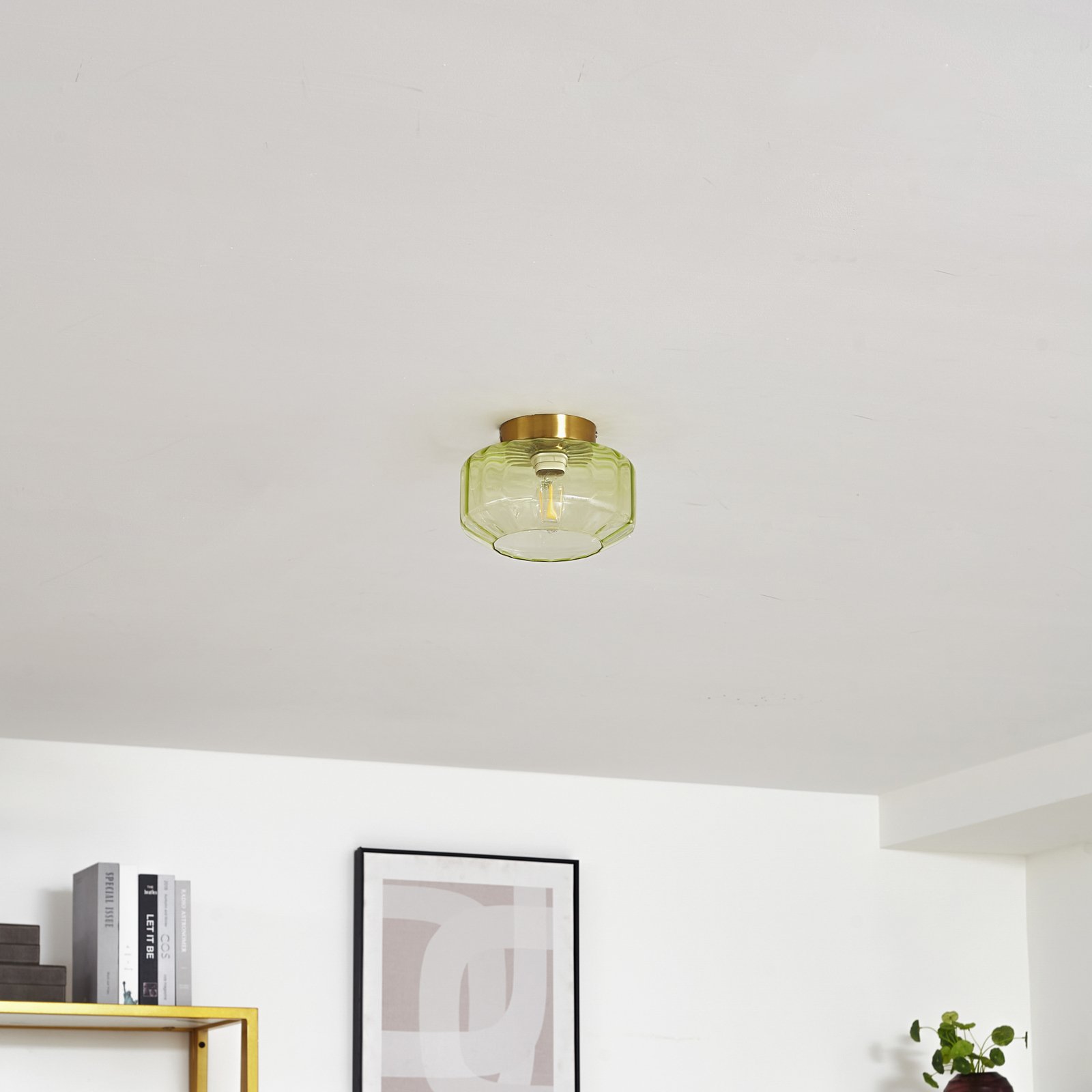 Lindby ceiling light Hildur, green, glass, Ø 22 cm