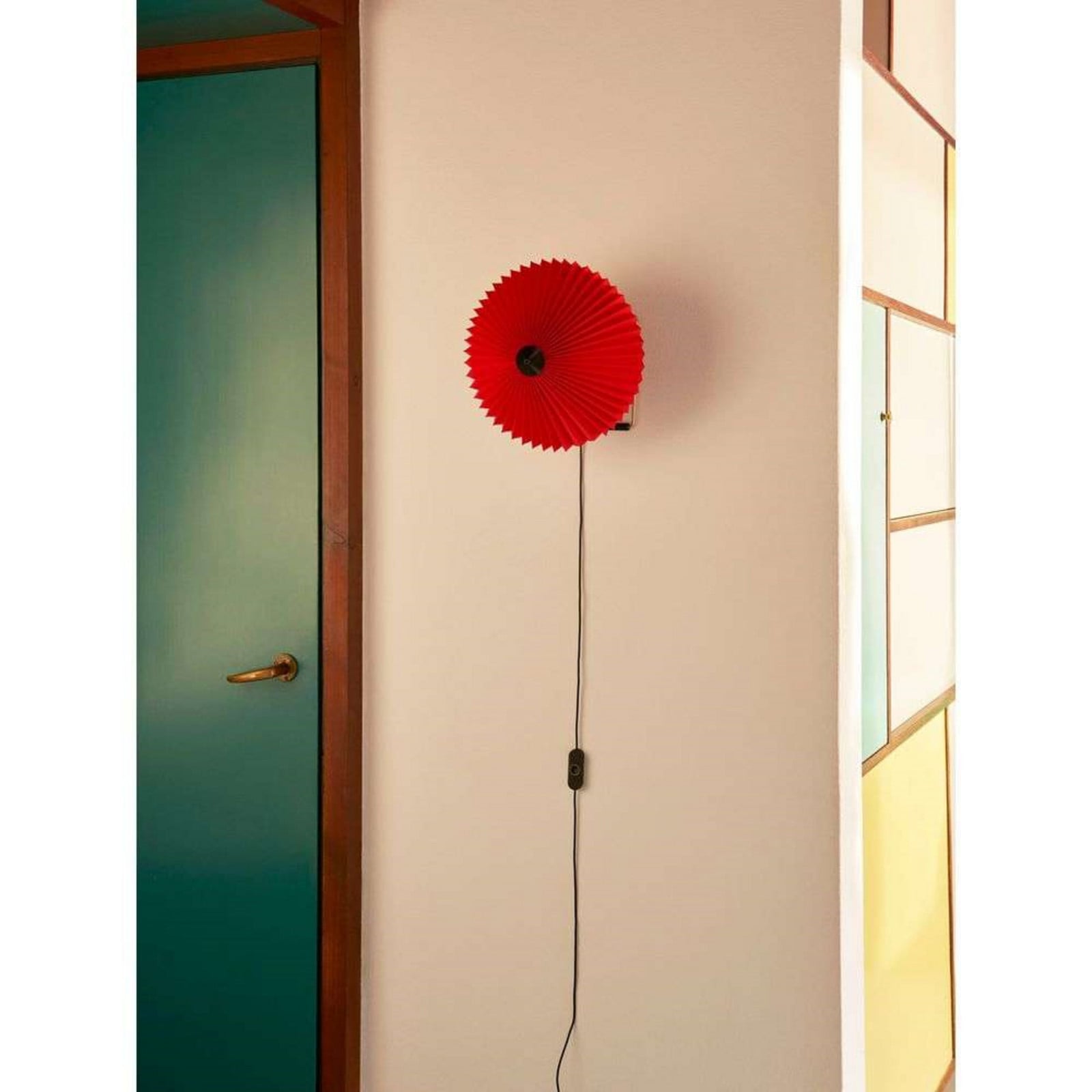 Matin 380 Applique Murale Bright Red - HAY