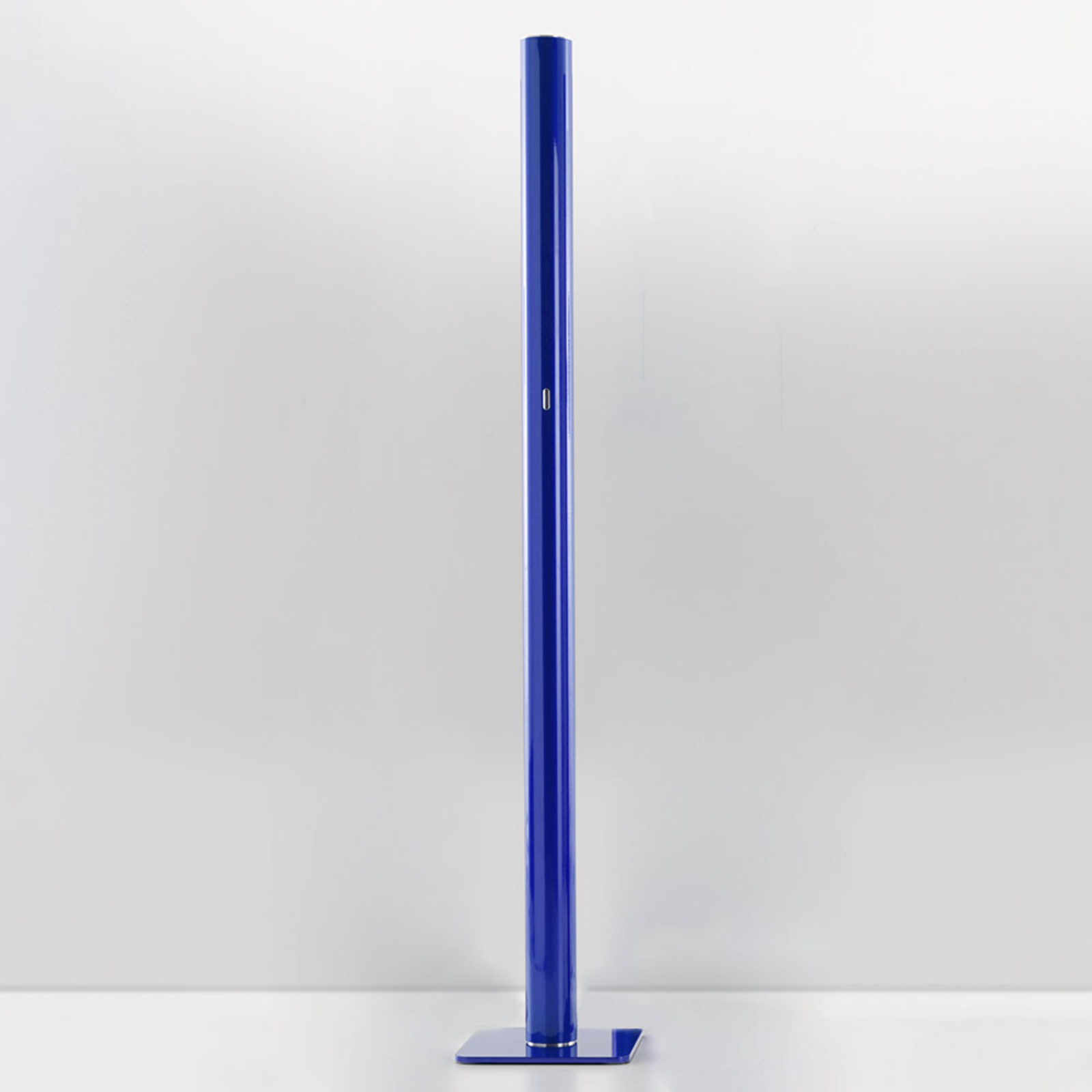 Artemide Ilio - LED-Stehleuchte, App-kompatibel