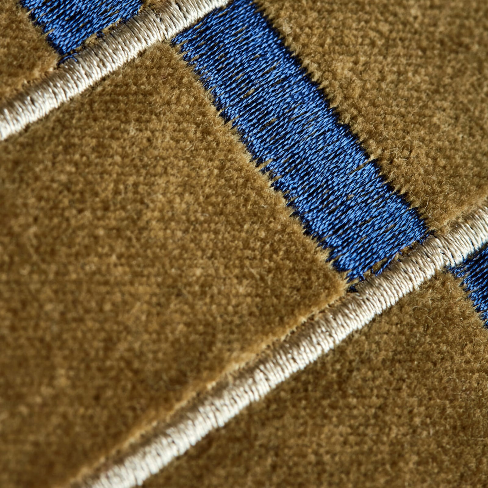 Fodera per cuscino HDGona, color ambra, ricamata, 60x40 cm - House Doctor