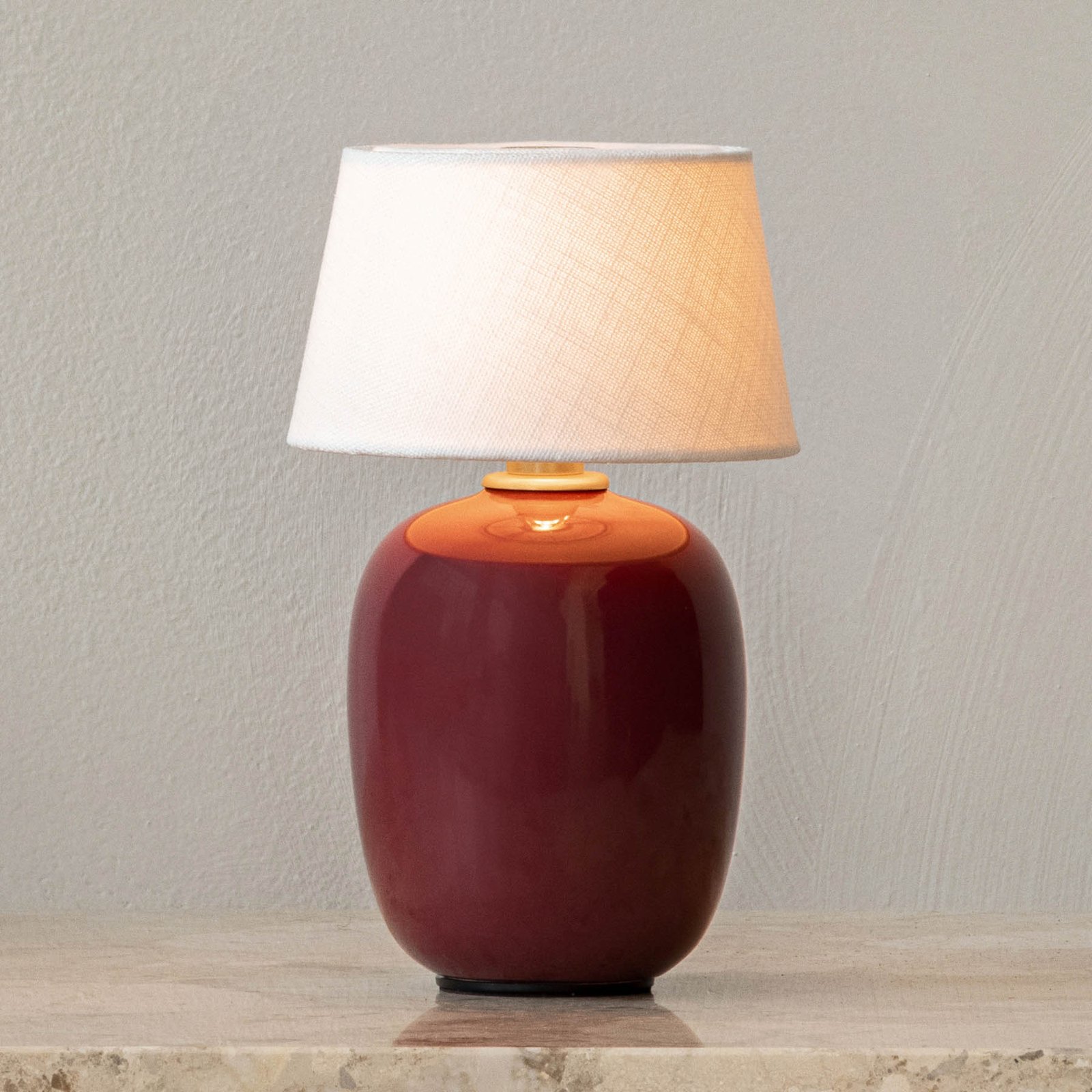 Menu torso LED table lamp with battery, ruby red
