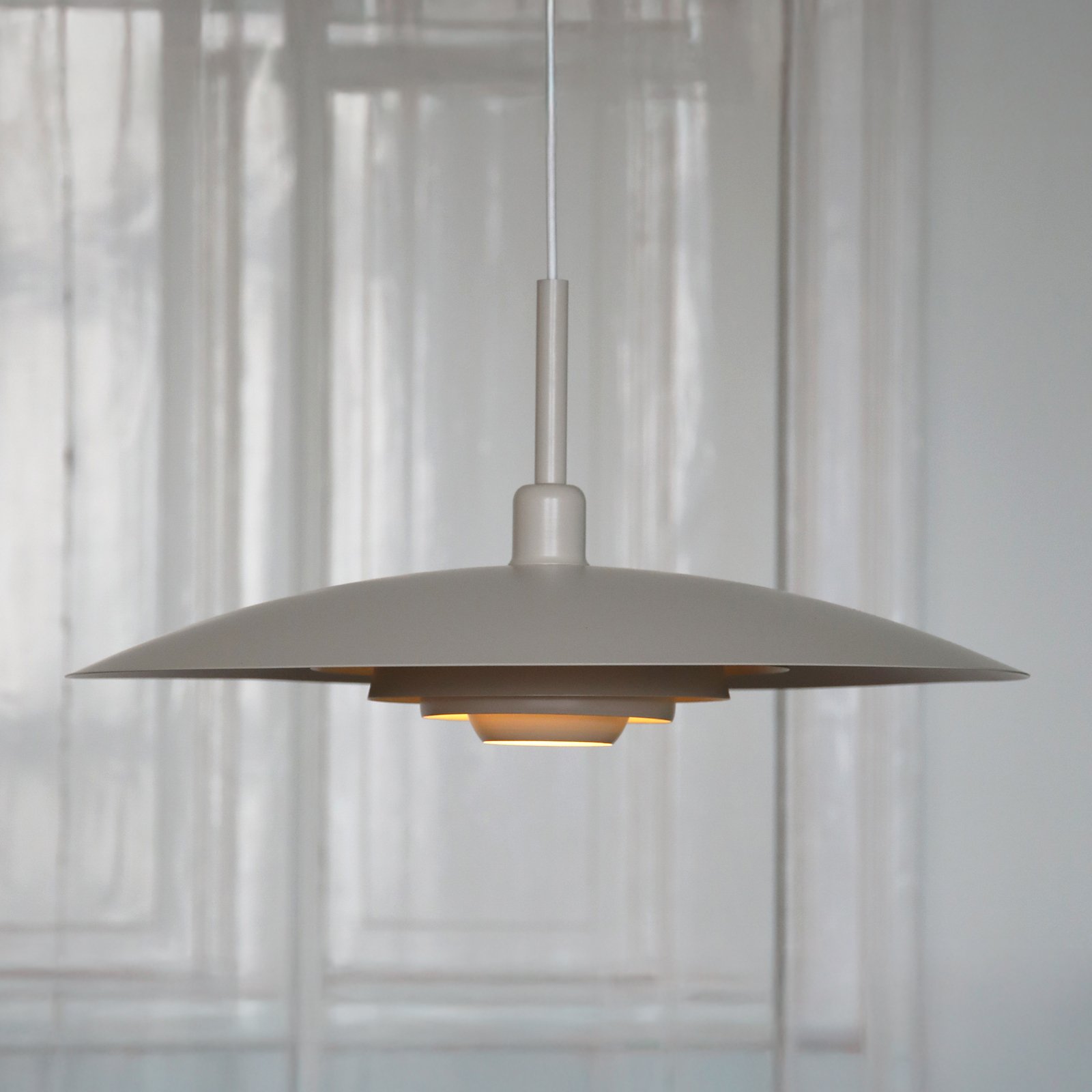 Markslöjd Piny pendant light, beige, Ø 57 cm, metal, E27