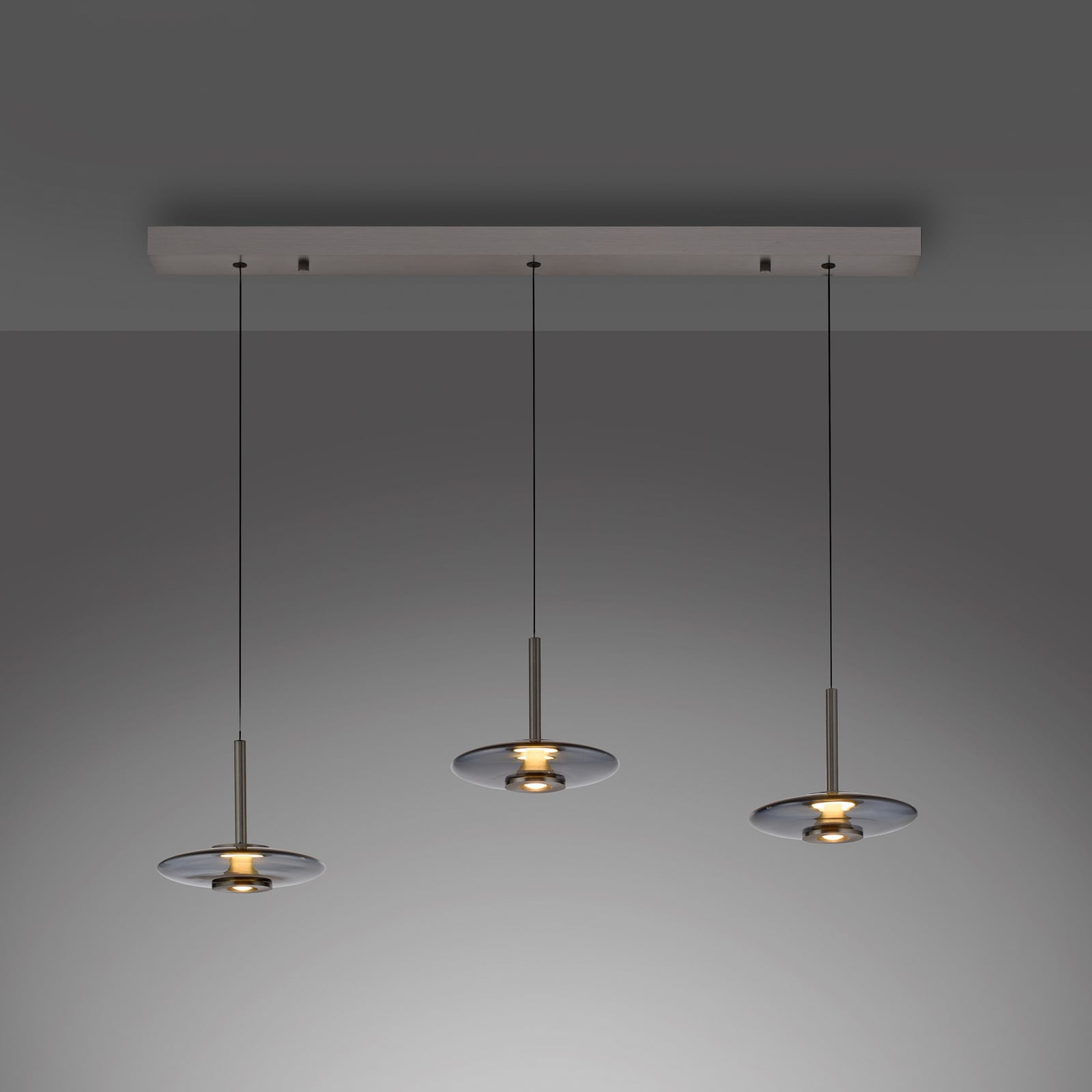 Suspension LED Vitrum, grise, verre/aluminium, à 3 lampes - PURE Suspension LED Vitrum, grise, verre/aluminium, à 3 lampes - PURE