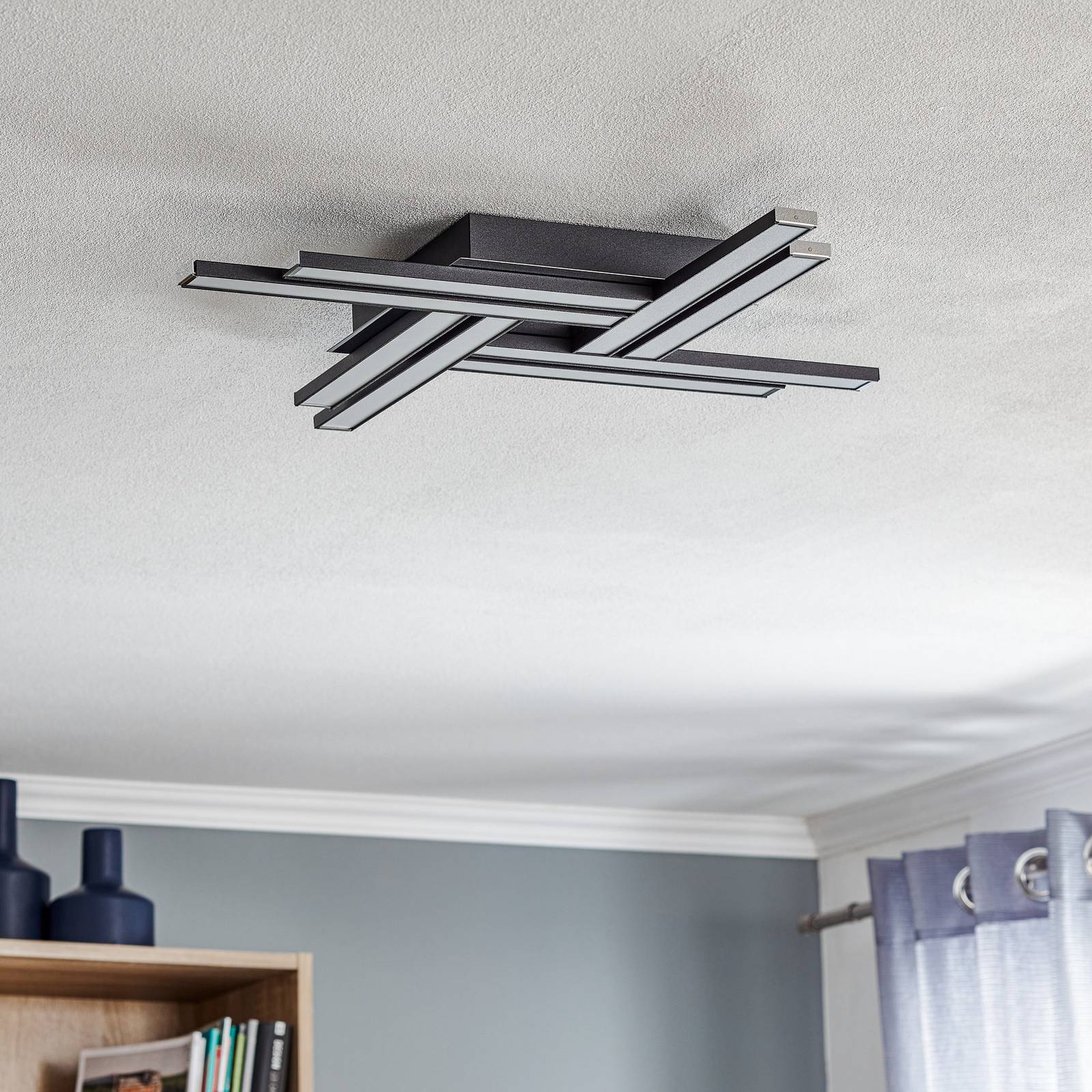 Lampa sufitowa LED Largo 8-punktowa czarna
