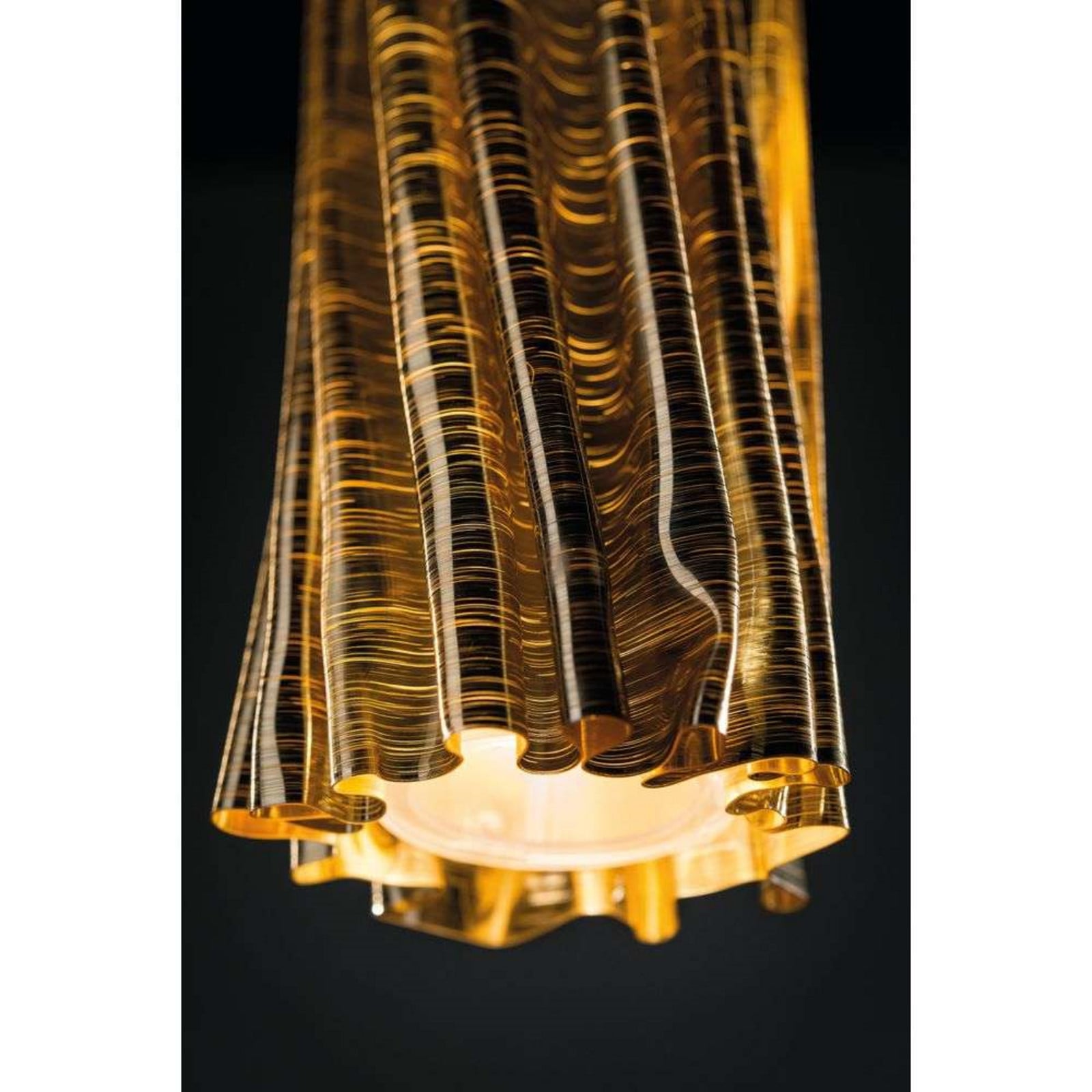 Accordéon Vertical Pendel Gold Slamp - Stue - Plastik