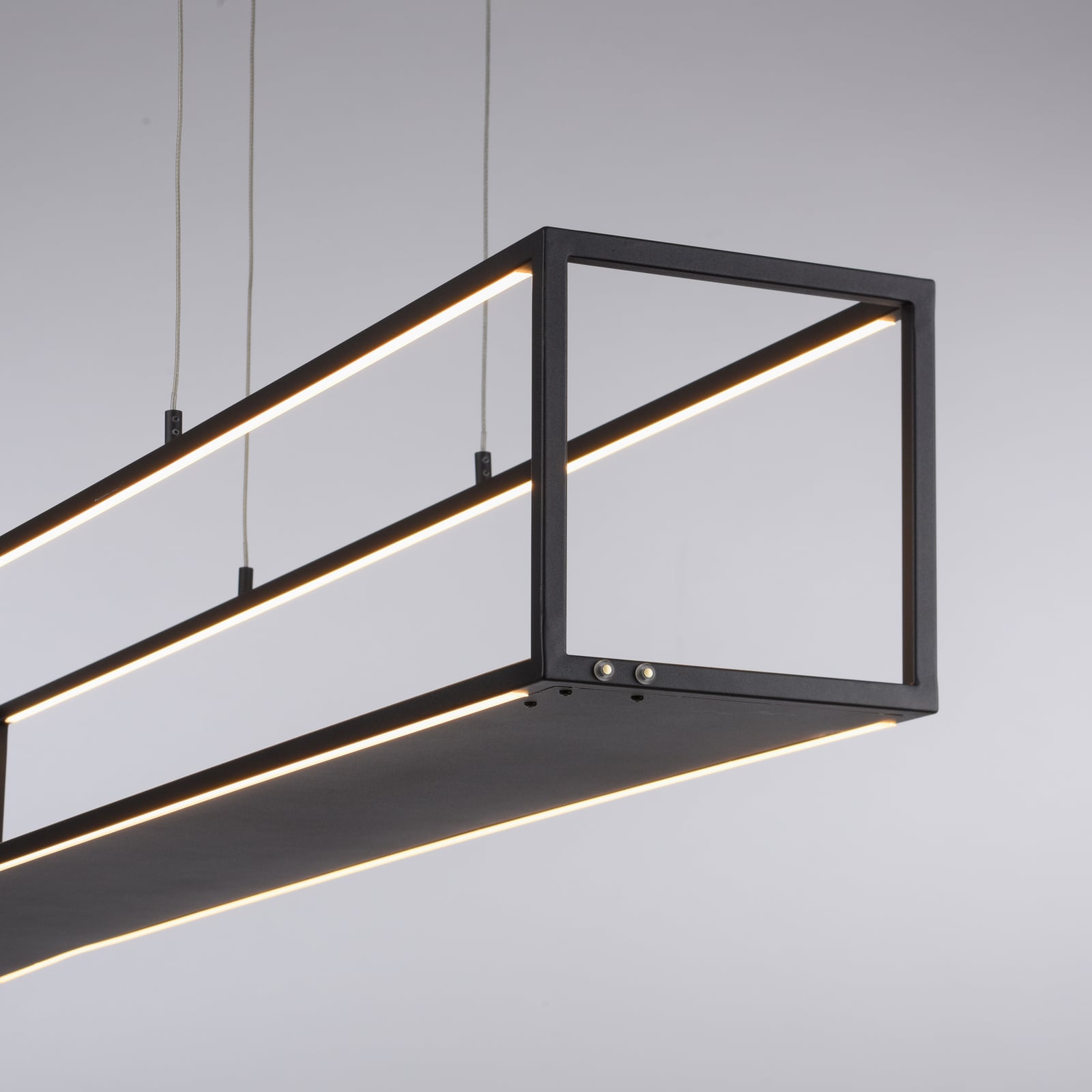Conni LED lógó lámpa, fekete, 130 cm, CCT Conni LED lógó lámpa, fekete, 130 cm, CCT