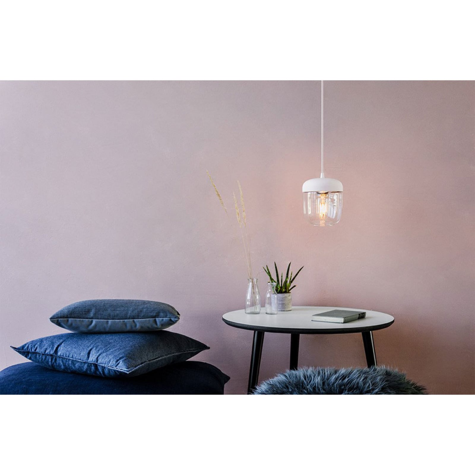 Acorn Skärm Vit/Polerad Mässing UMAGE | 3006 | Lampspecialisterna