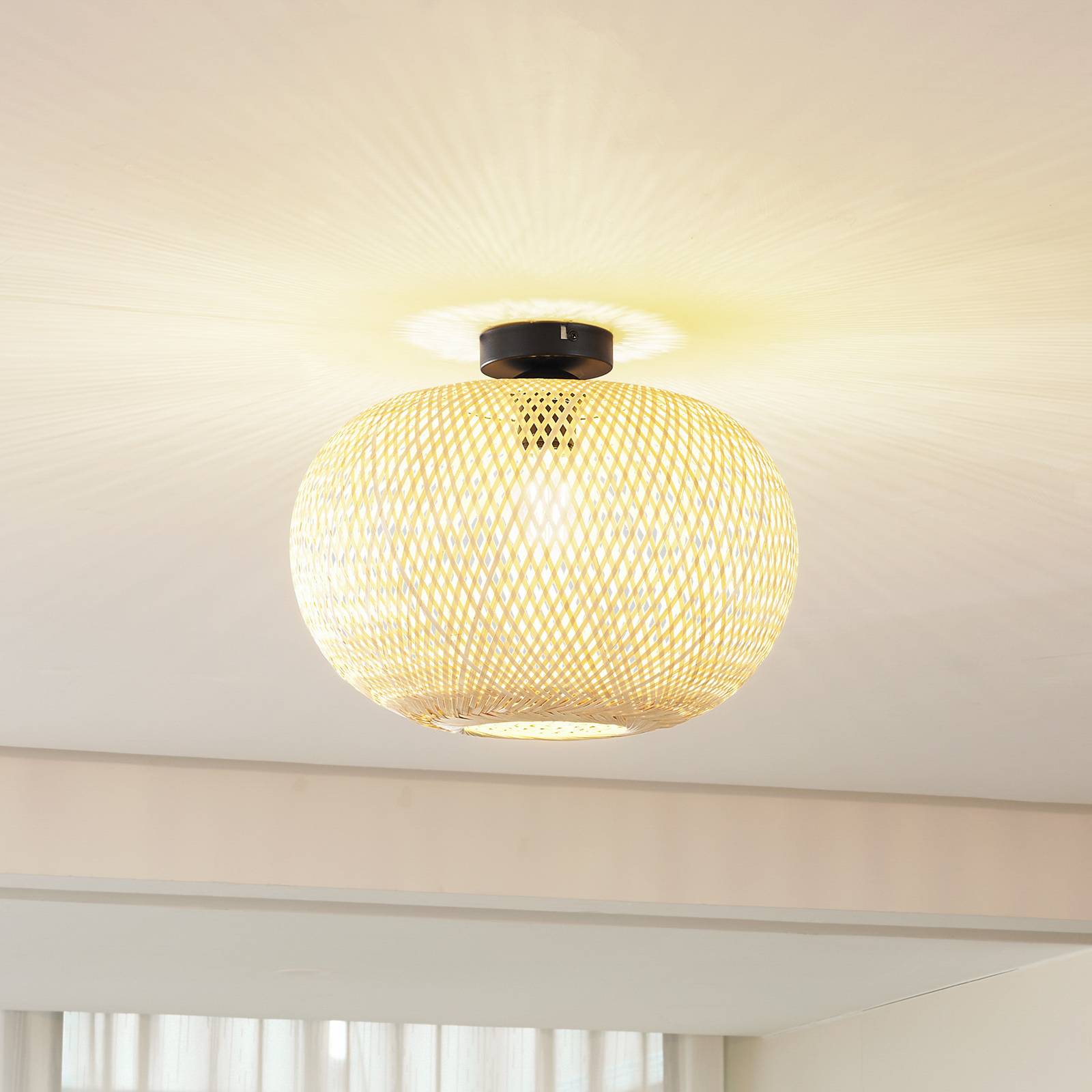 Lampa sufitowa Lindby Kessia naturalny bambus Ø 40 cm