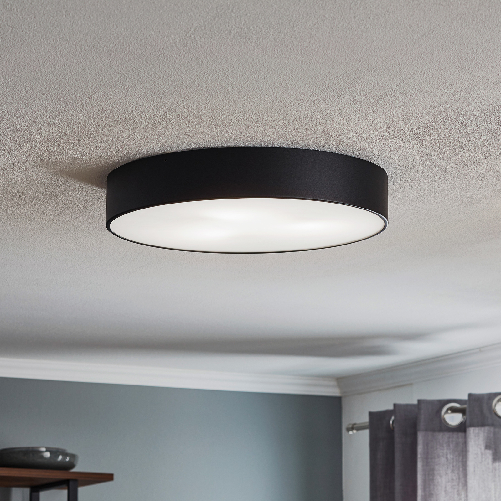 Taklampe Dayton i svart Ø 45 cm