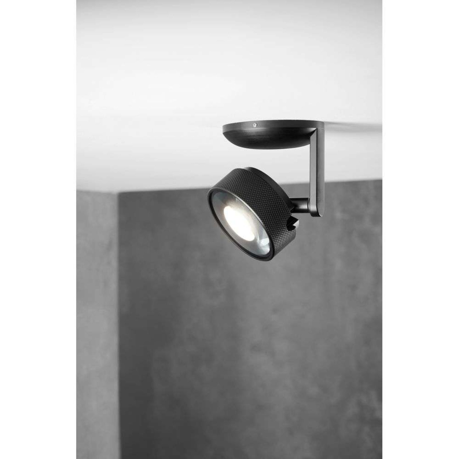 Cosmo C1 Stropna lampa 2700K Titanij - Light-Point