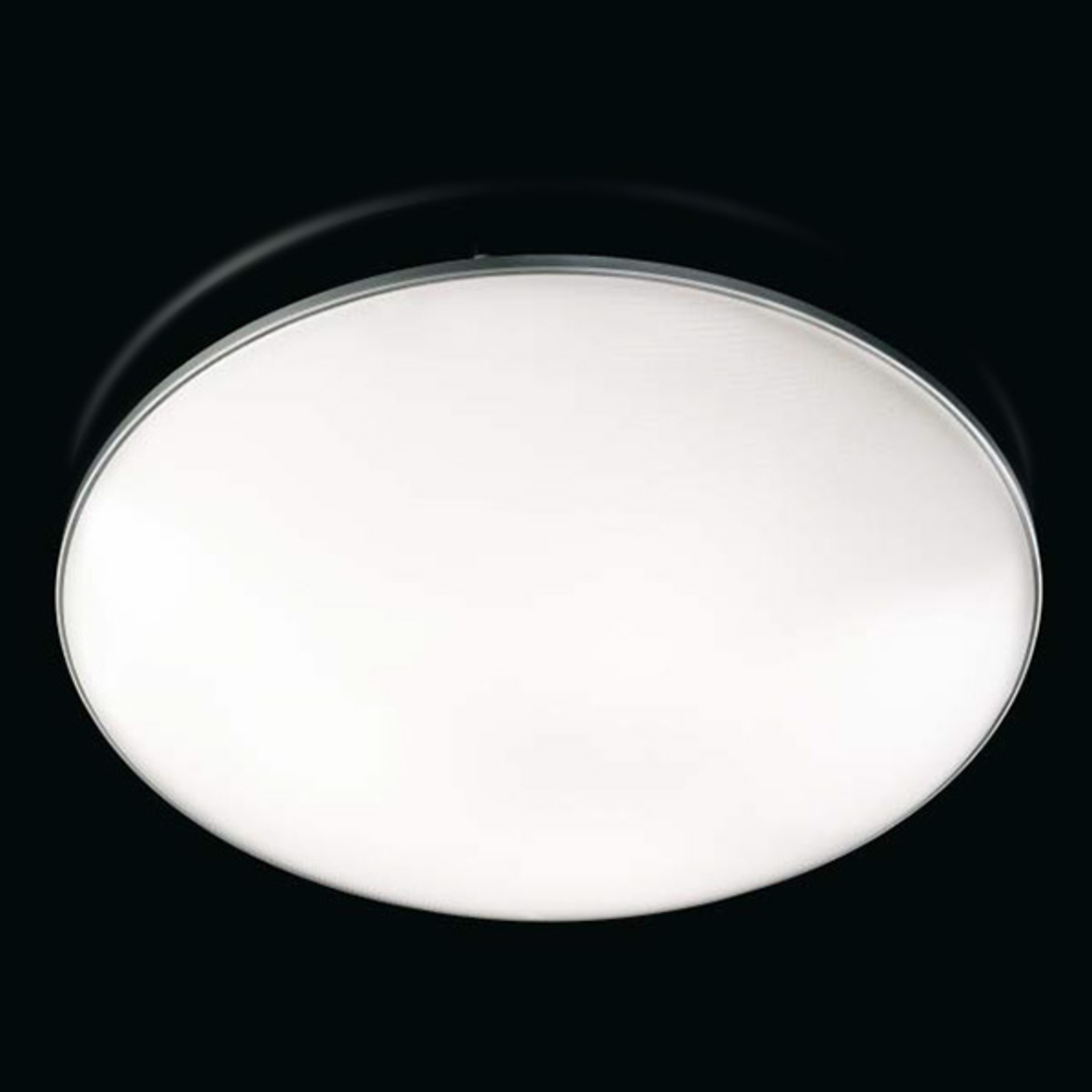 Luceplan Trama - семпла дизайнерска лампа за таван
