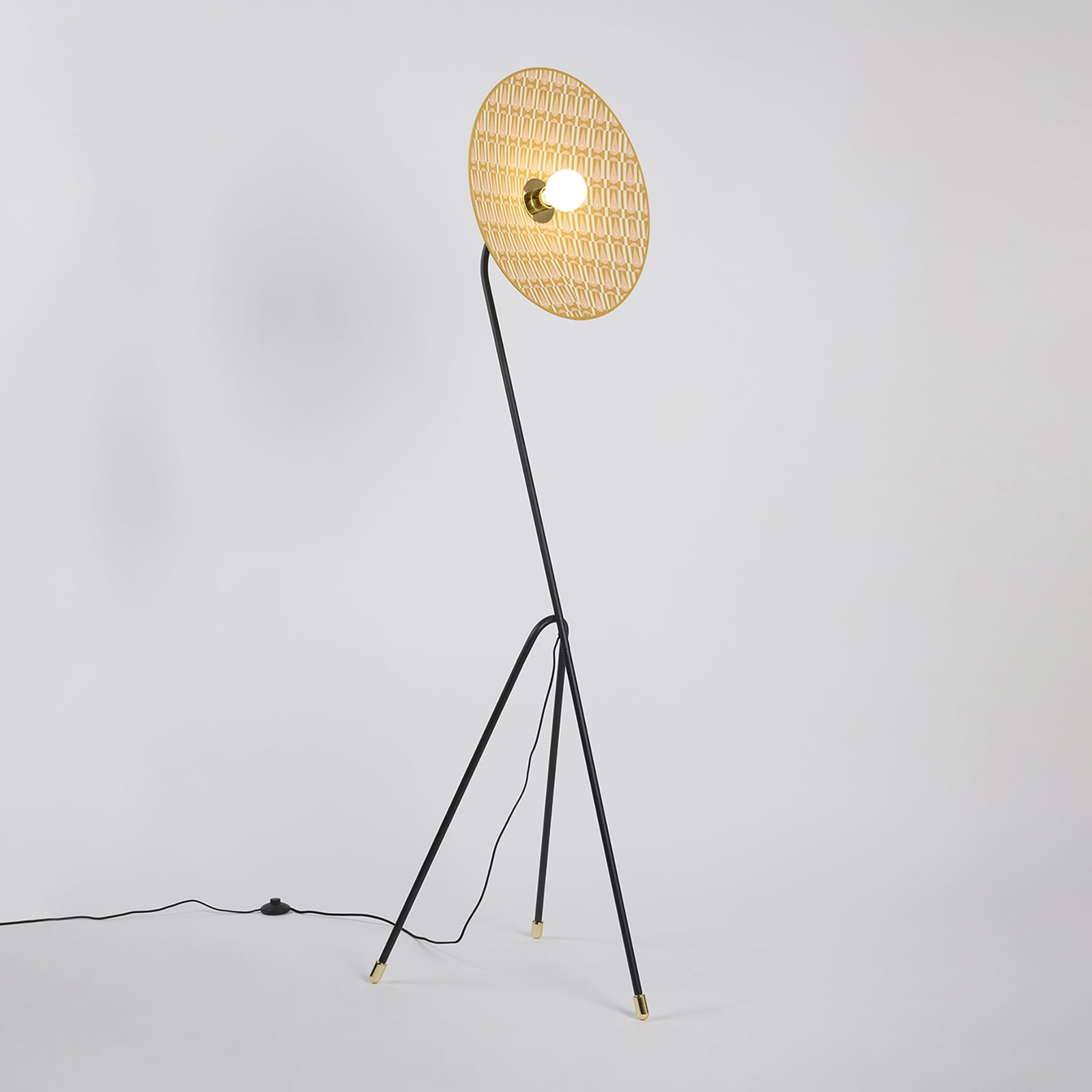 MARKET SET Gatsby-lattiavalaisin, myra, kolmijalka, Ø 50 cm, E27