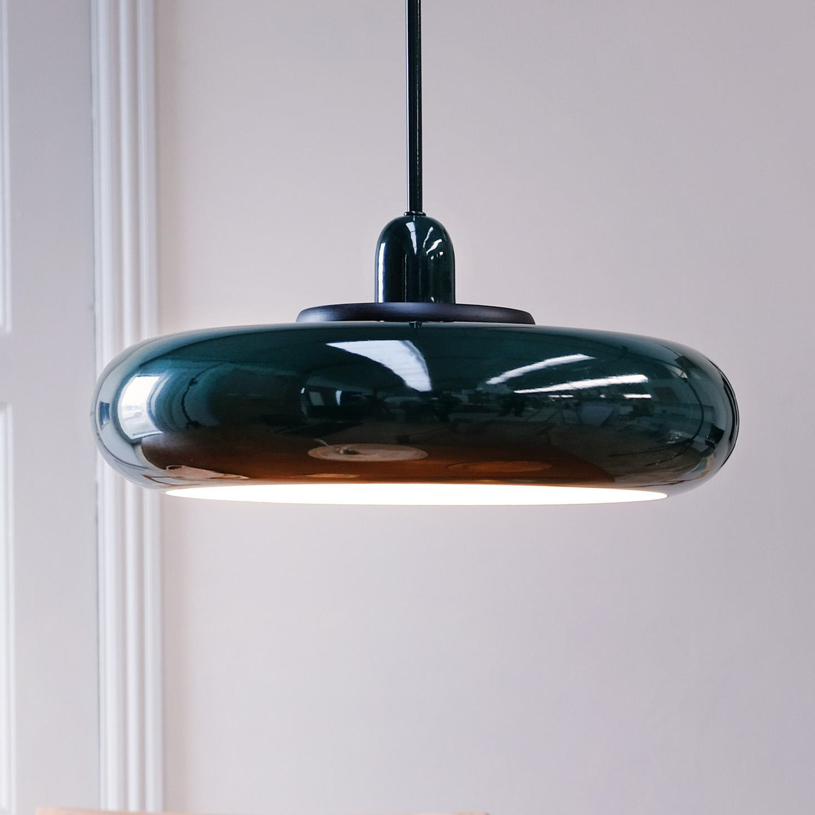 Dyberg Larsen Suspension Planet, vert foncé, Ø 40 cm, métal