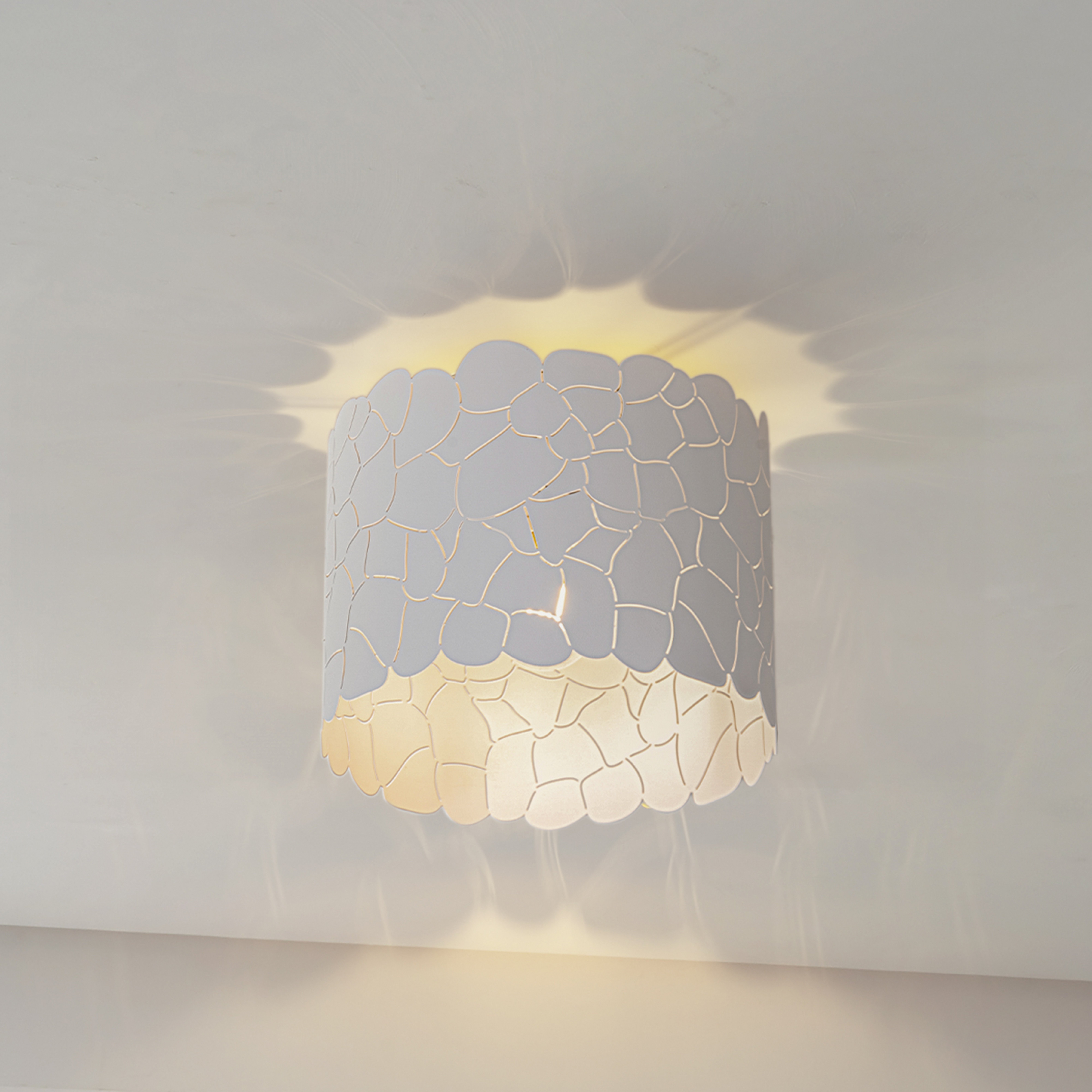 Lindby plafonnier Aralena, blanc, métal, Ø 26 cm
