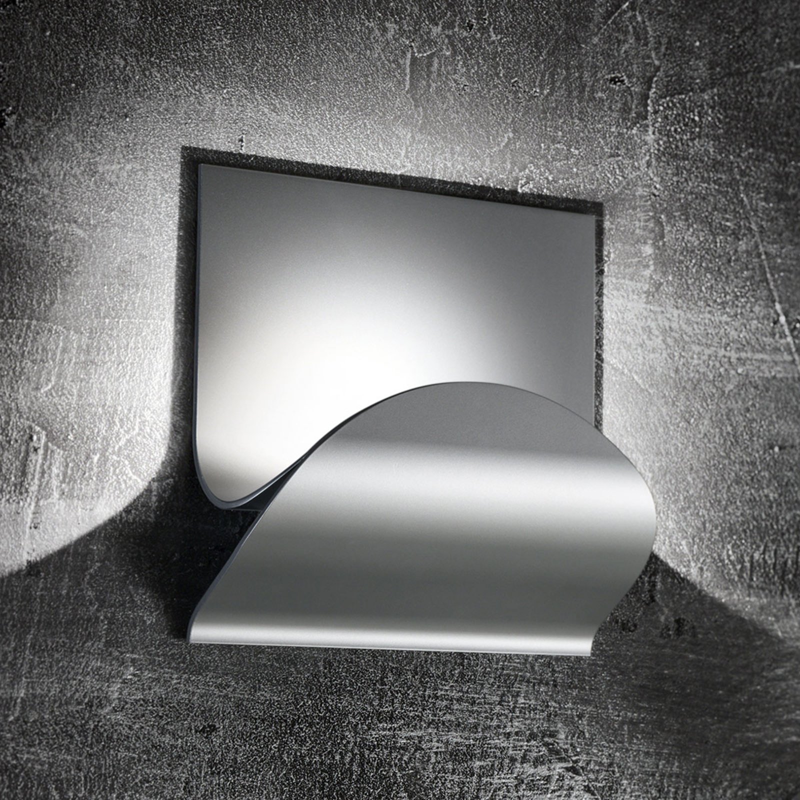 Cini&Nils Incontro LED wall light