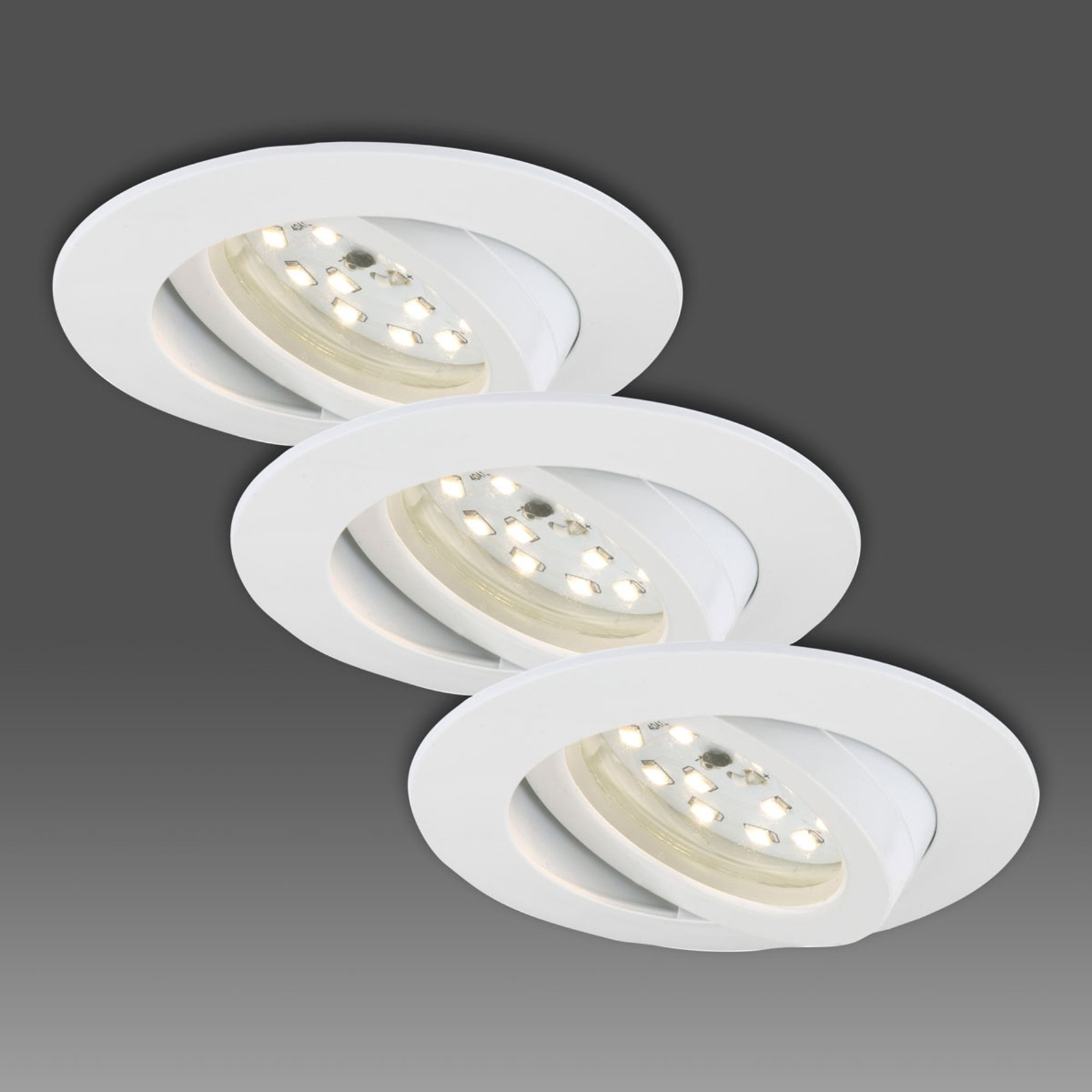 Hvit LED-downlight i 3-pakning - dreibar