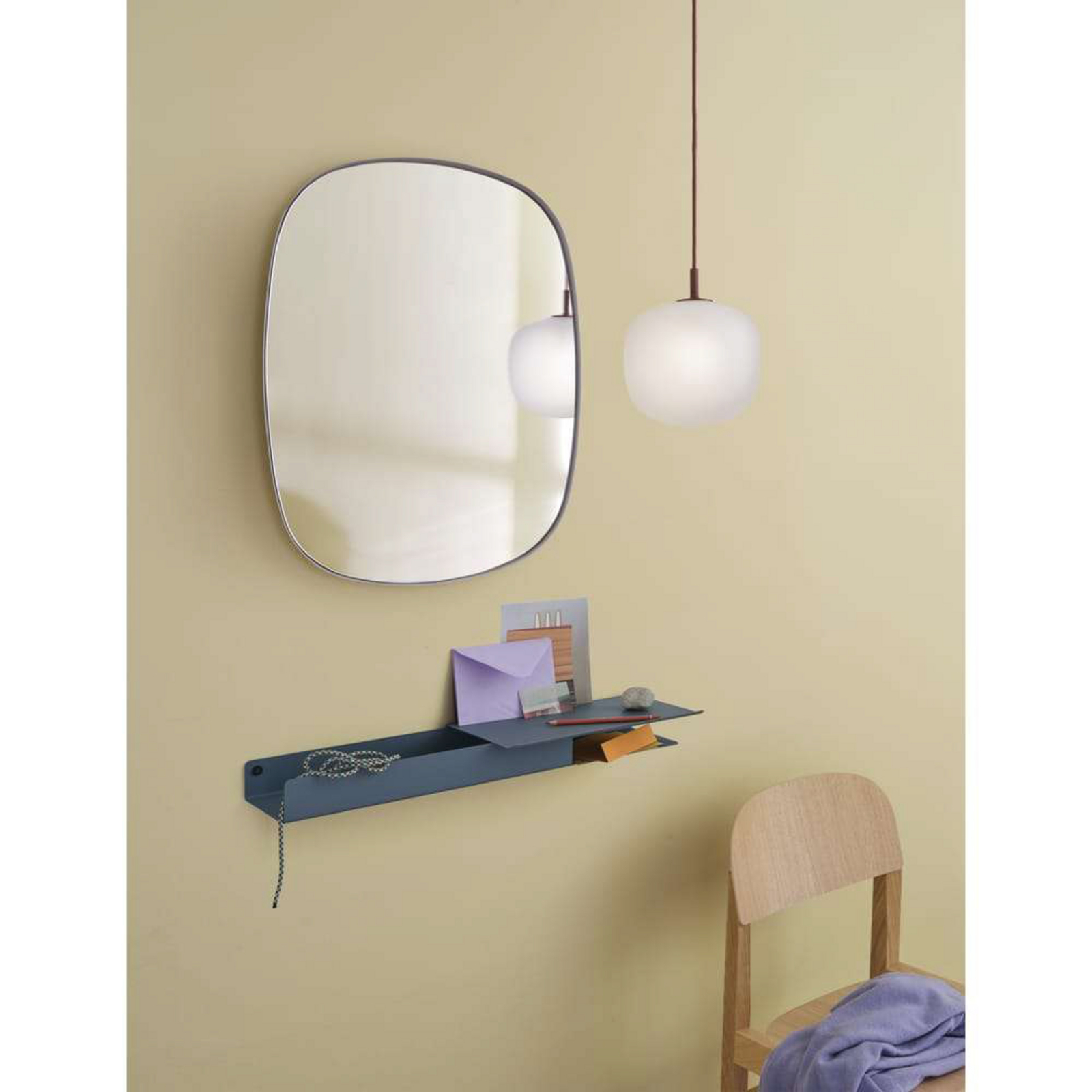 Framed Mirror Small Taupe/Taupe Glass - Muuto