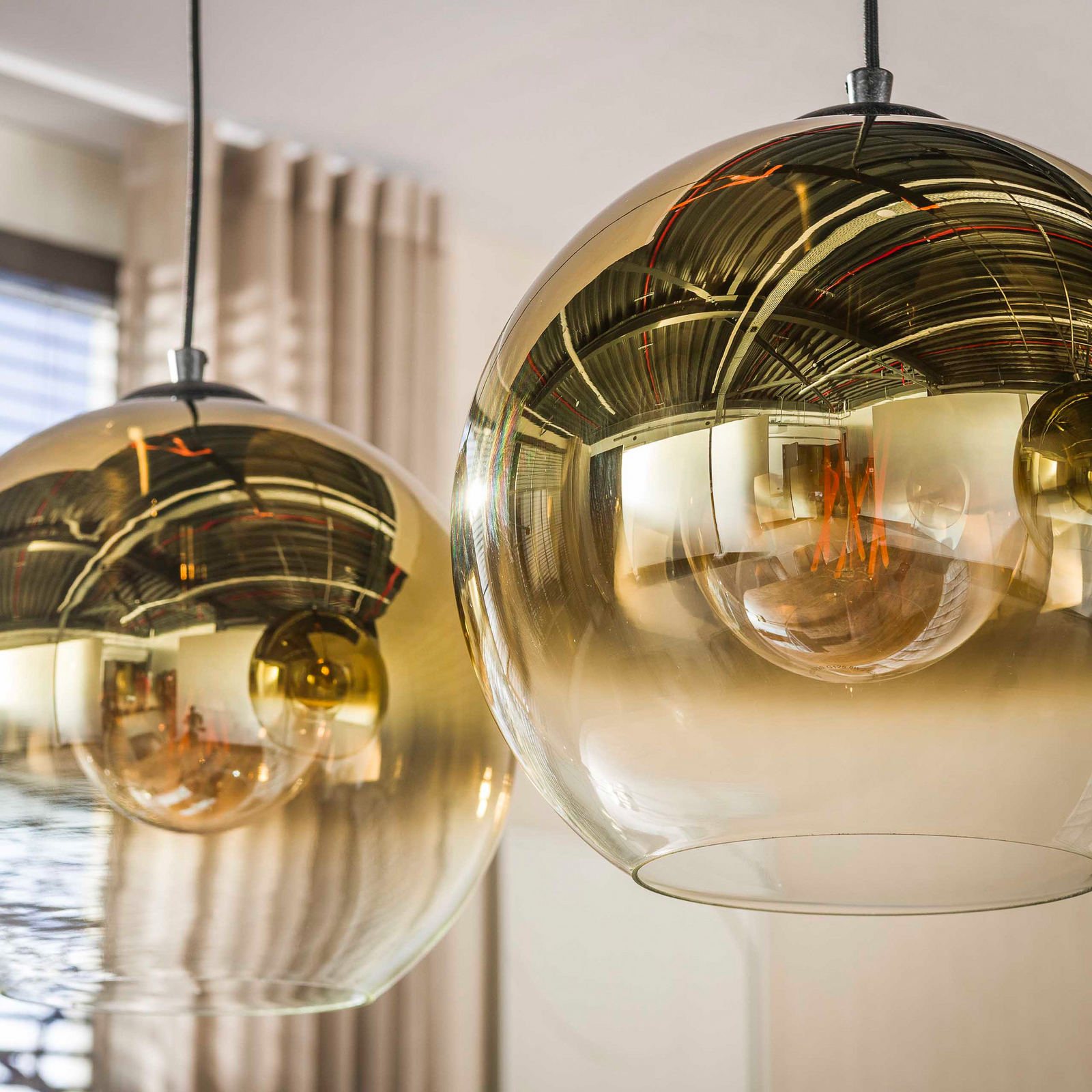 Pendelleuchte Bubble, gold, Glas, 3-flammig, 115 cm, E27 Pendelleuchte Bubble, gold, Glas, 3-flammig, 115 cm, E27