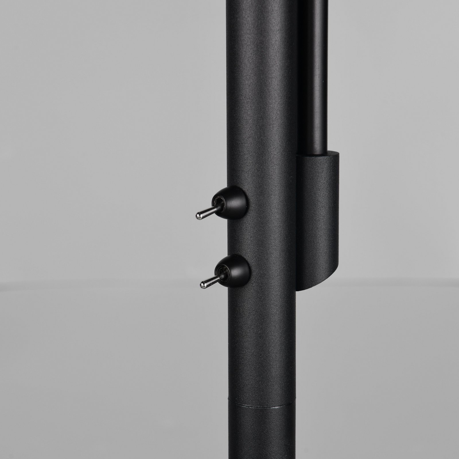 Stehleuchte Gerry, schwarz matt, Metall, Höhe 180 cm
