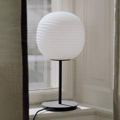 New Works Lantern Pequeña lámpara de mesa, altura 40cm