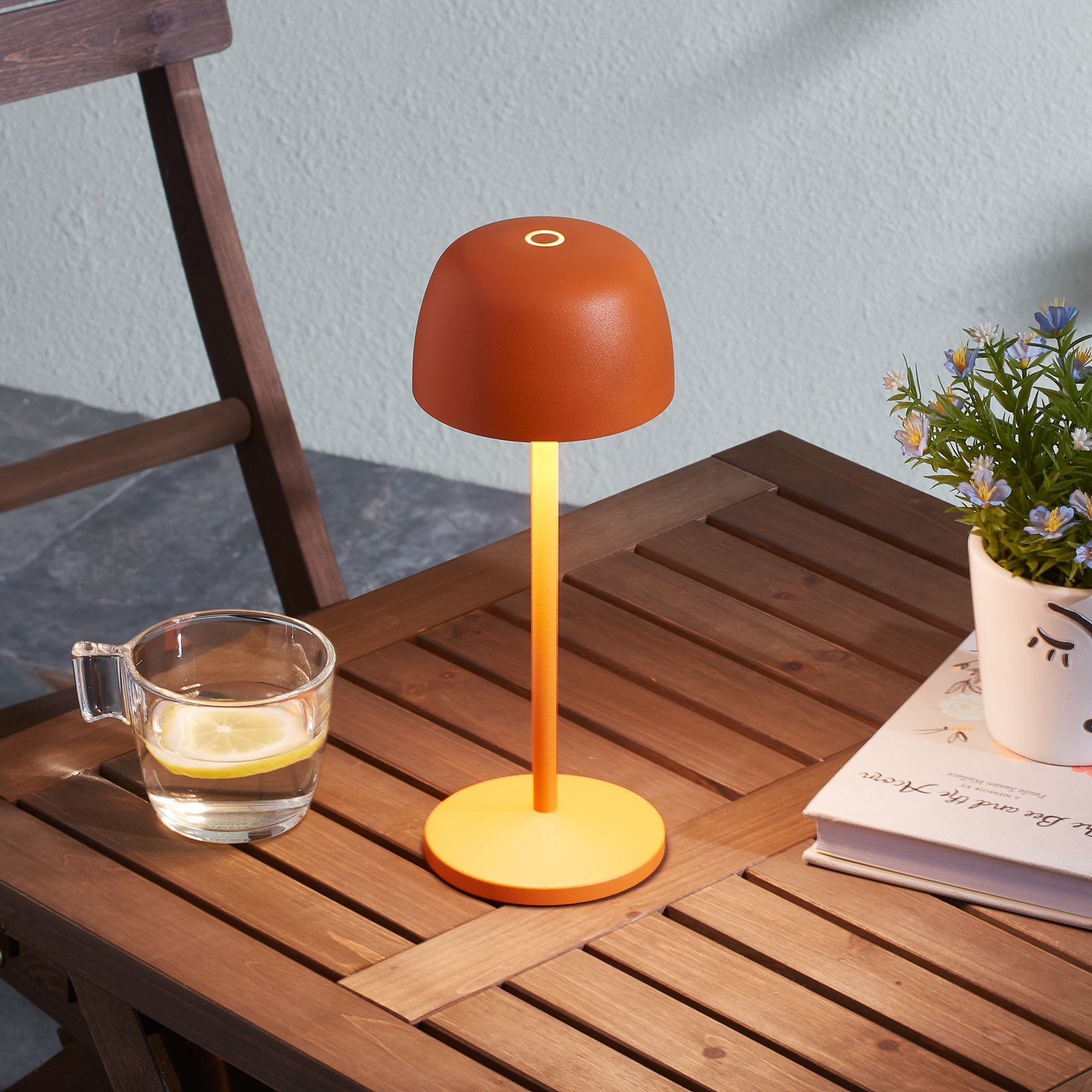 Lindby Arietty lámpara de mesa LED batería naranja