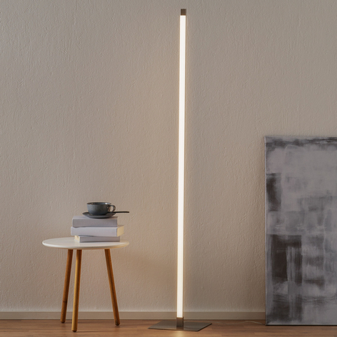 1365-012 m LED-gulvlampe, dimmer og minnefunksjon