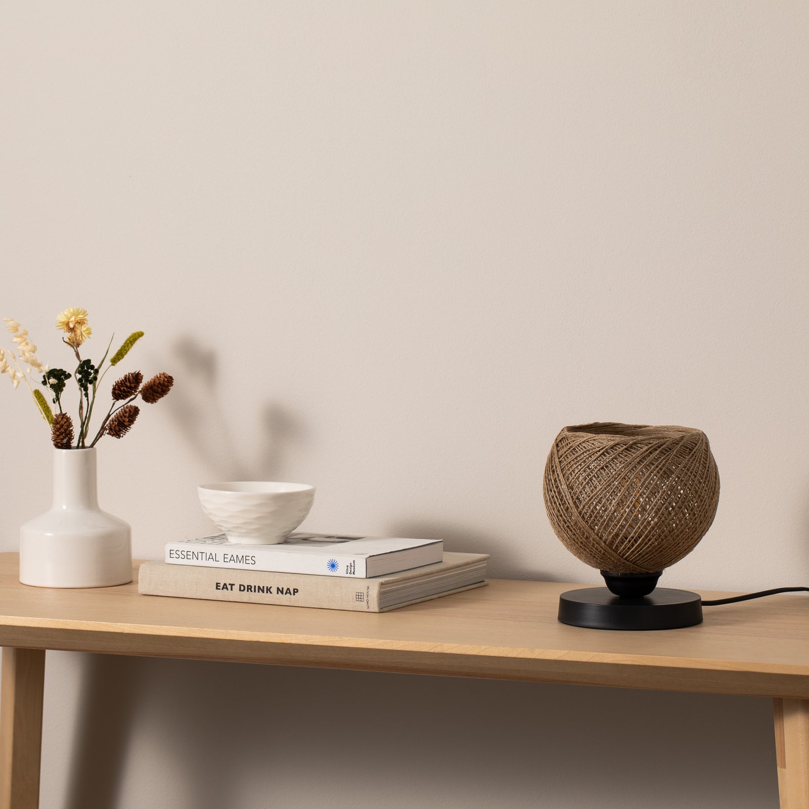 Lámpara de mesa Yumak, marrón/negro, Ø 18 cm, cable, metal