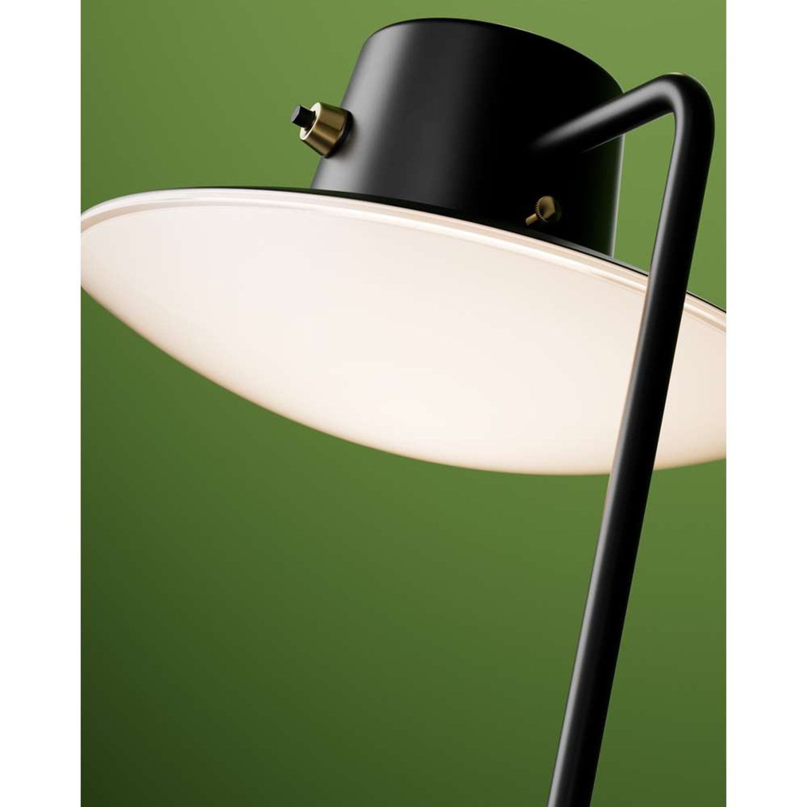 AJ Oxford Table Lamp H28 Opal - Louis Poulsen