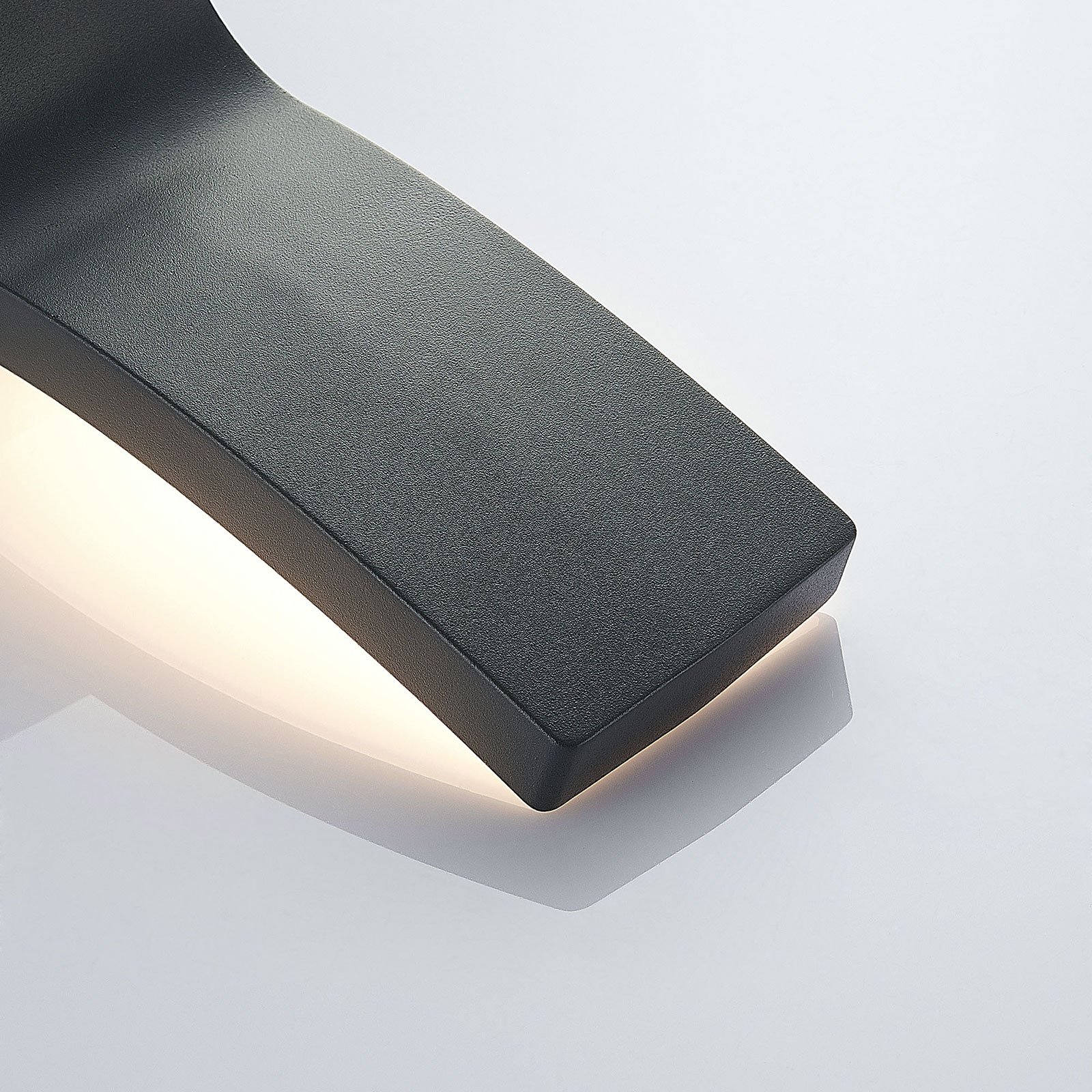 Ilvita LED Buiten Wandlamp w/Sensor Anthracite - Lindby