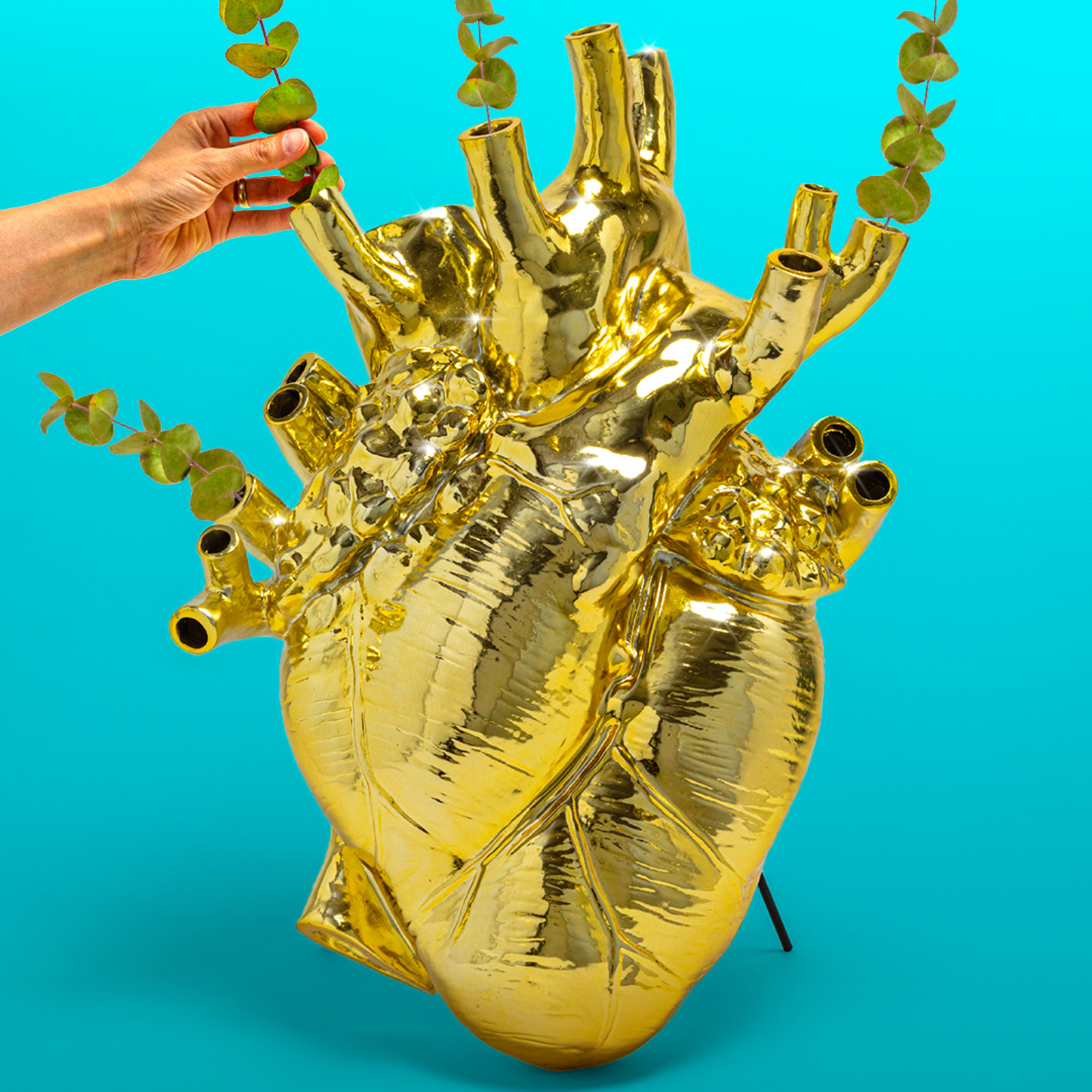 Love In Bloom Giant Resin Heart Vase Gold - Seletti
