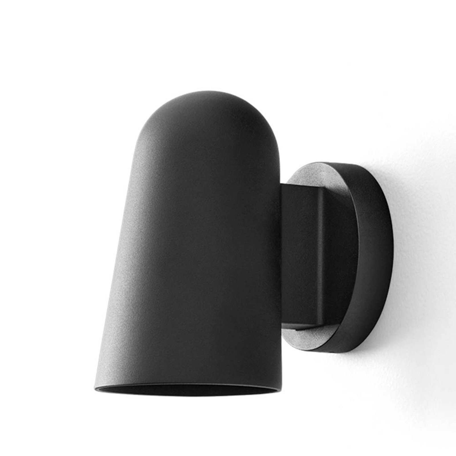 Solid SC104 Wall Lamp Black - &Tradition