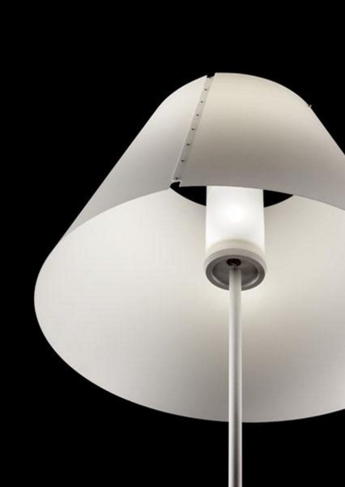 Grande Costanza Lampa Ogrodowa z Kolcem Ziemnym Alu/Off-White - Luceplan